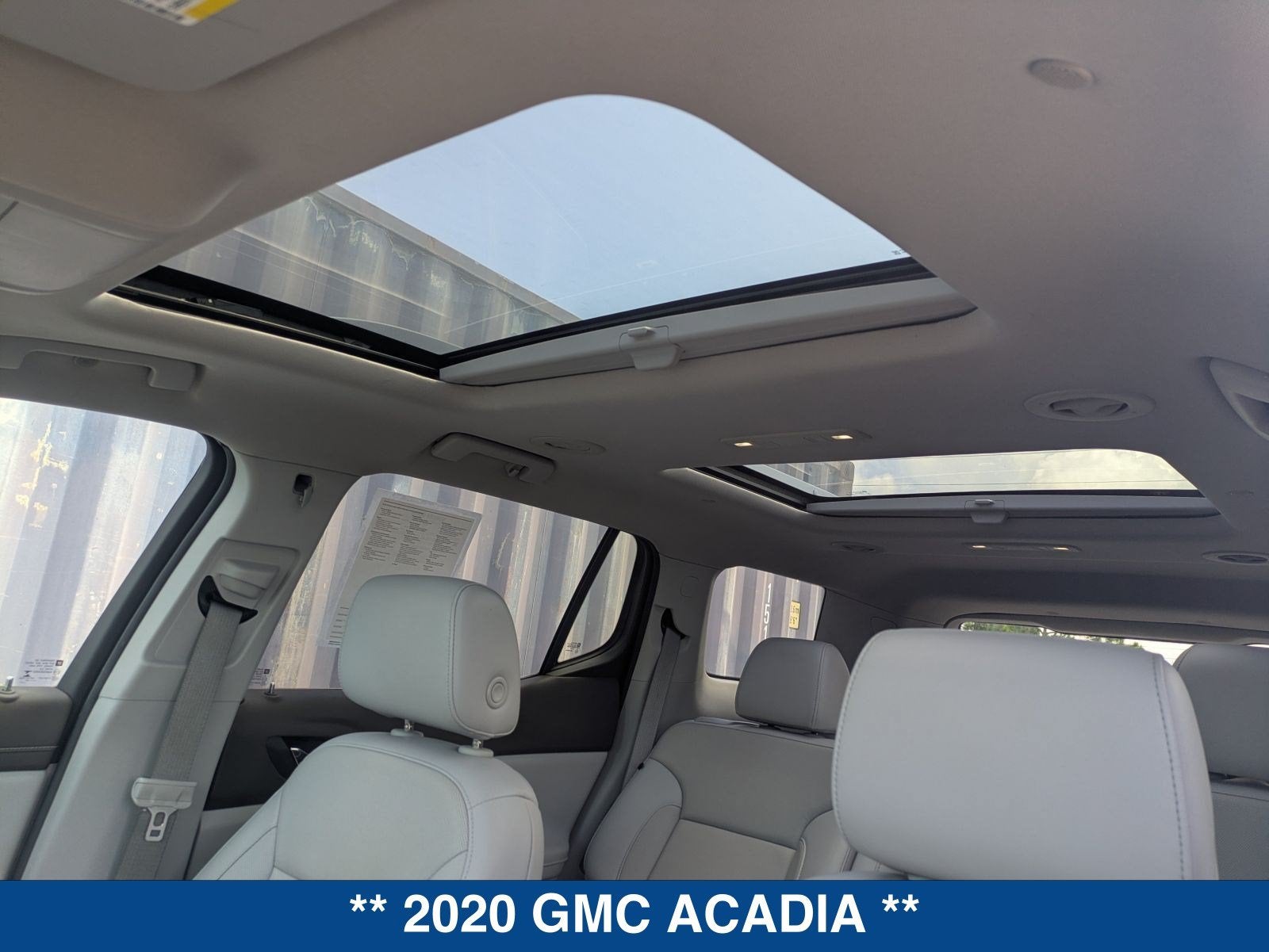 2020 GMC Acadia SLT
