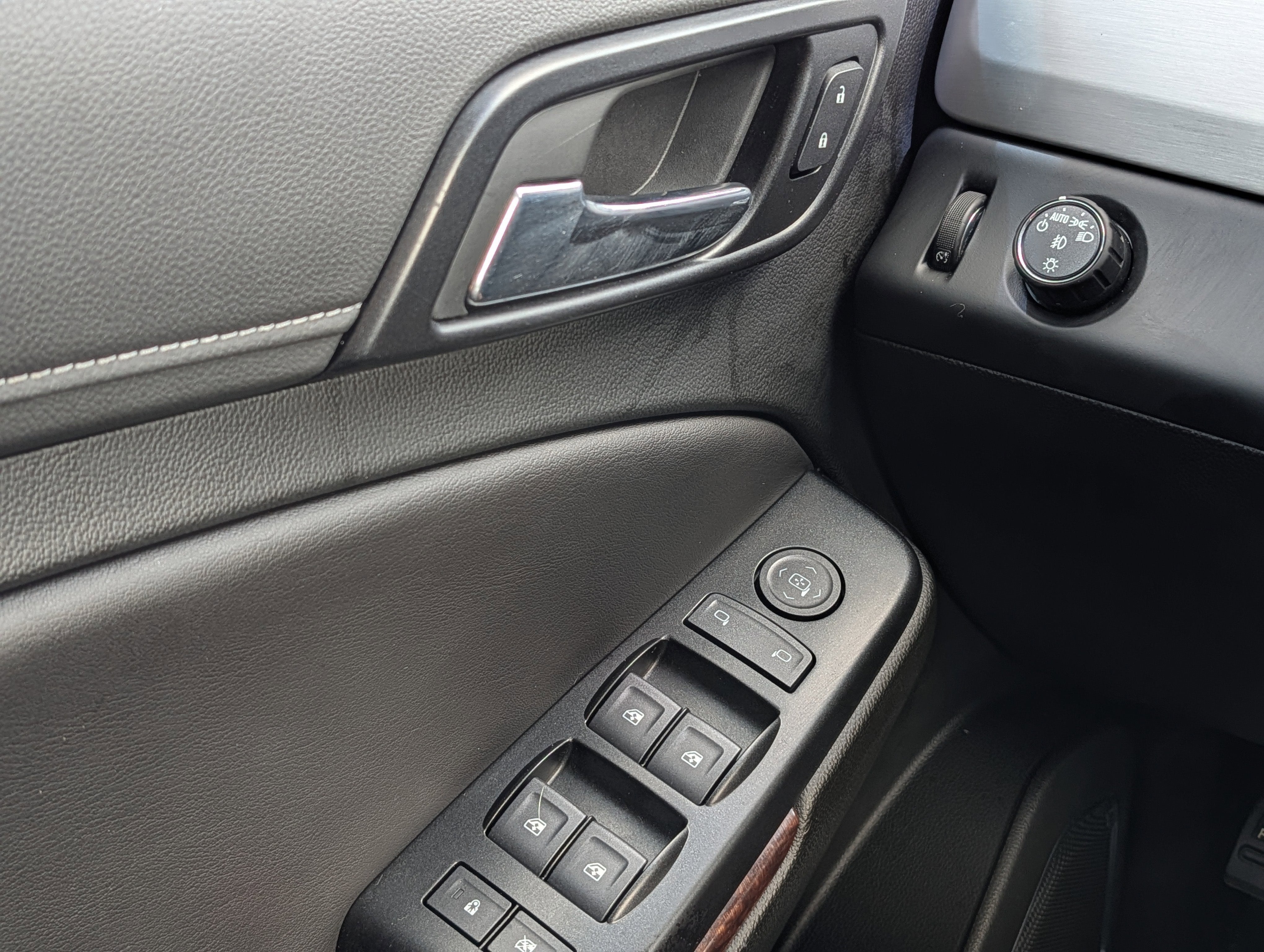 2019 GMC Yukon SLE