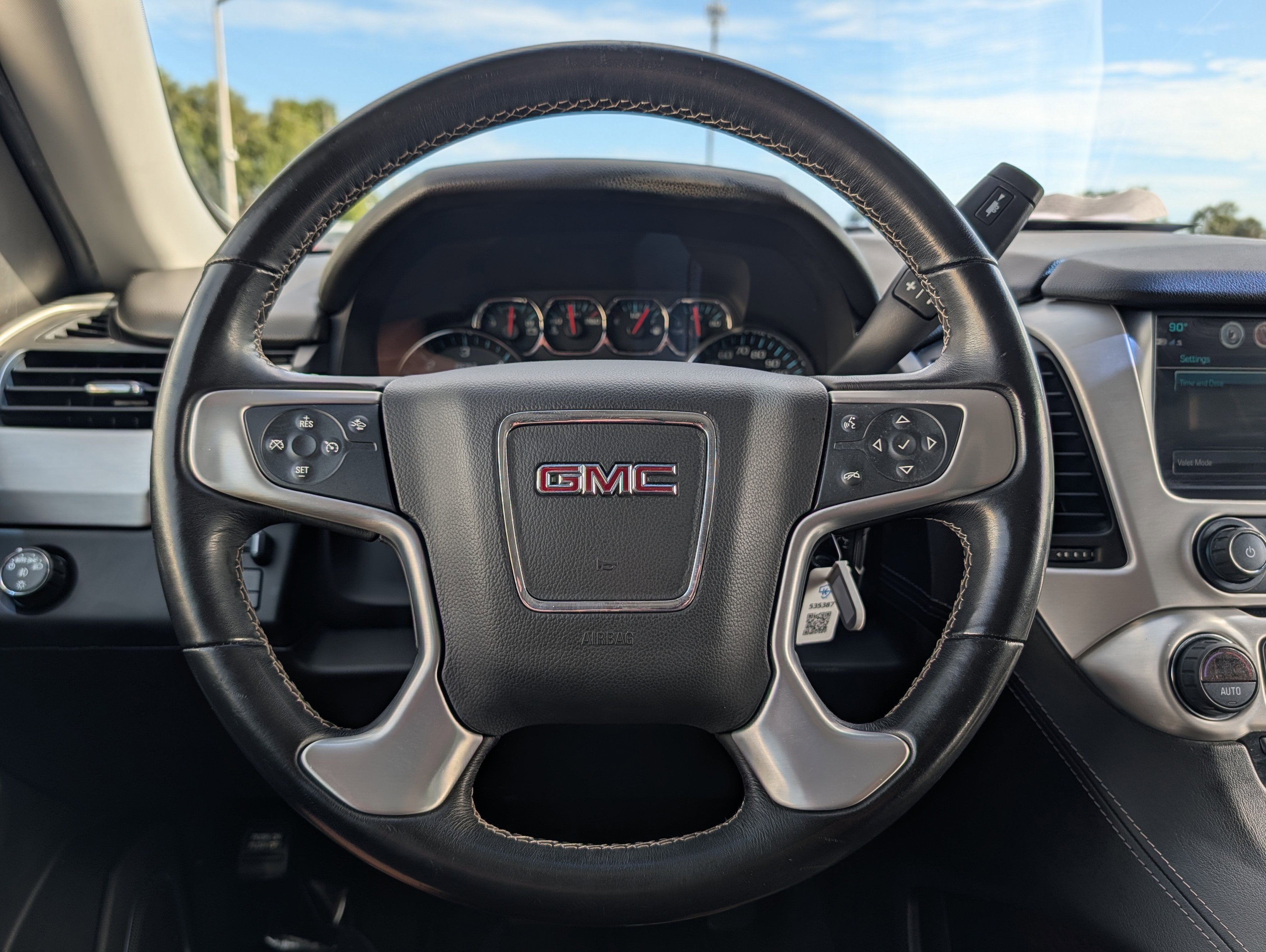 2019 GMC Yukon SLE