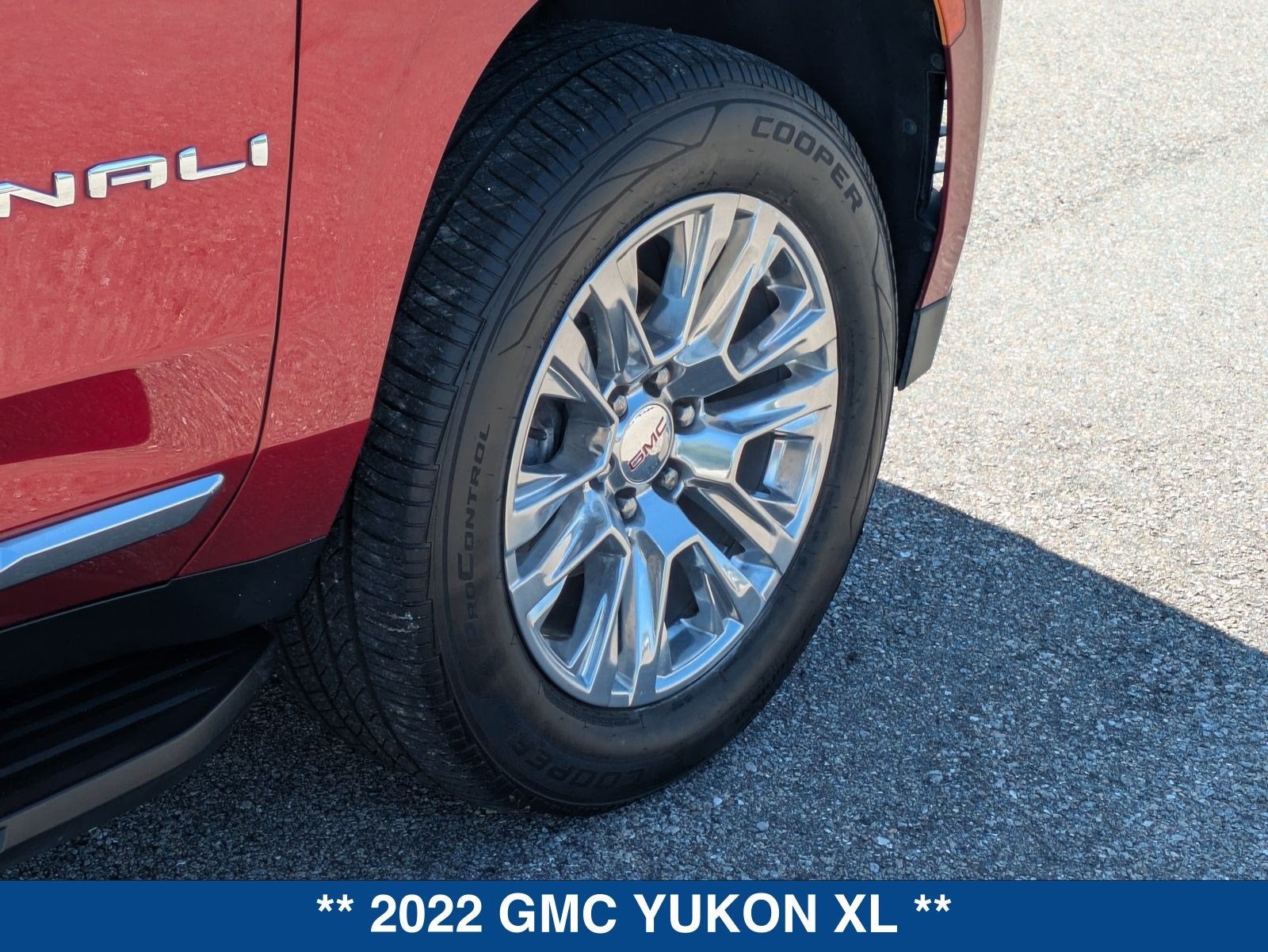 2022 GMC Yukon XL Denali