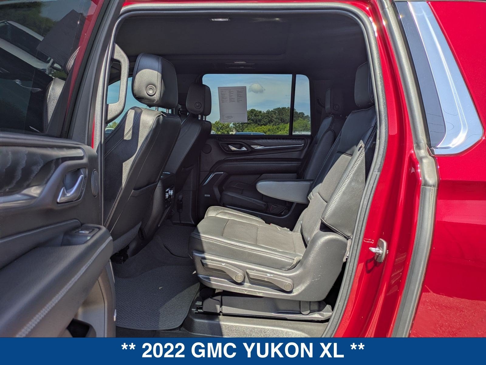 2022 GMC Yukon XL Denali