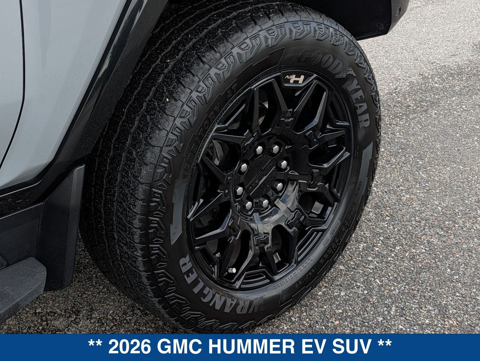 2026 GMC HUMMER EV SUV 2X