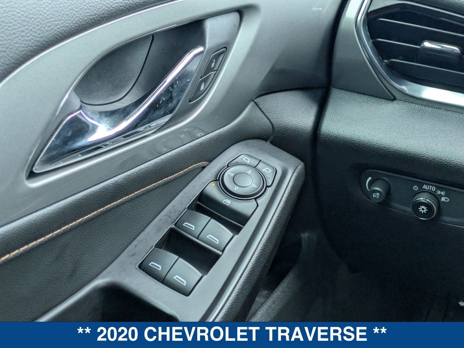 2020 Chevrolet Traverse LS w/1LS