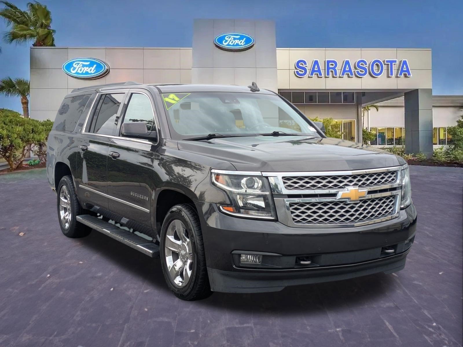 2017 Chevrolet Suburban LT
