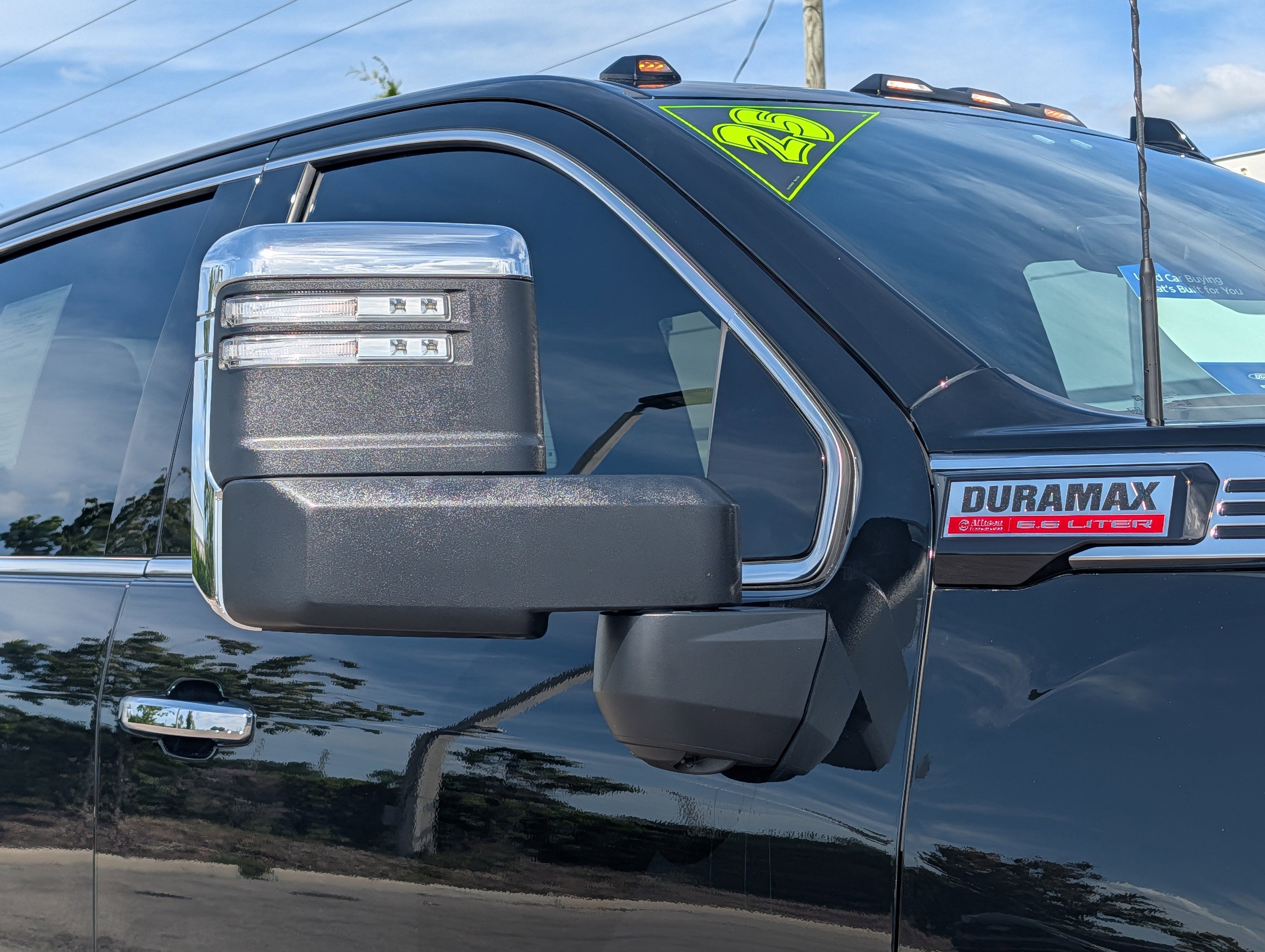 2025 GMC Sierra 2500HD Denali