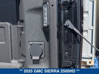 2025 GMC Sierra 2500HD Denali