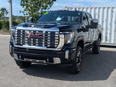 2025 GMC Sierra 2500HD Denali