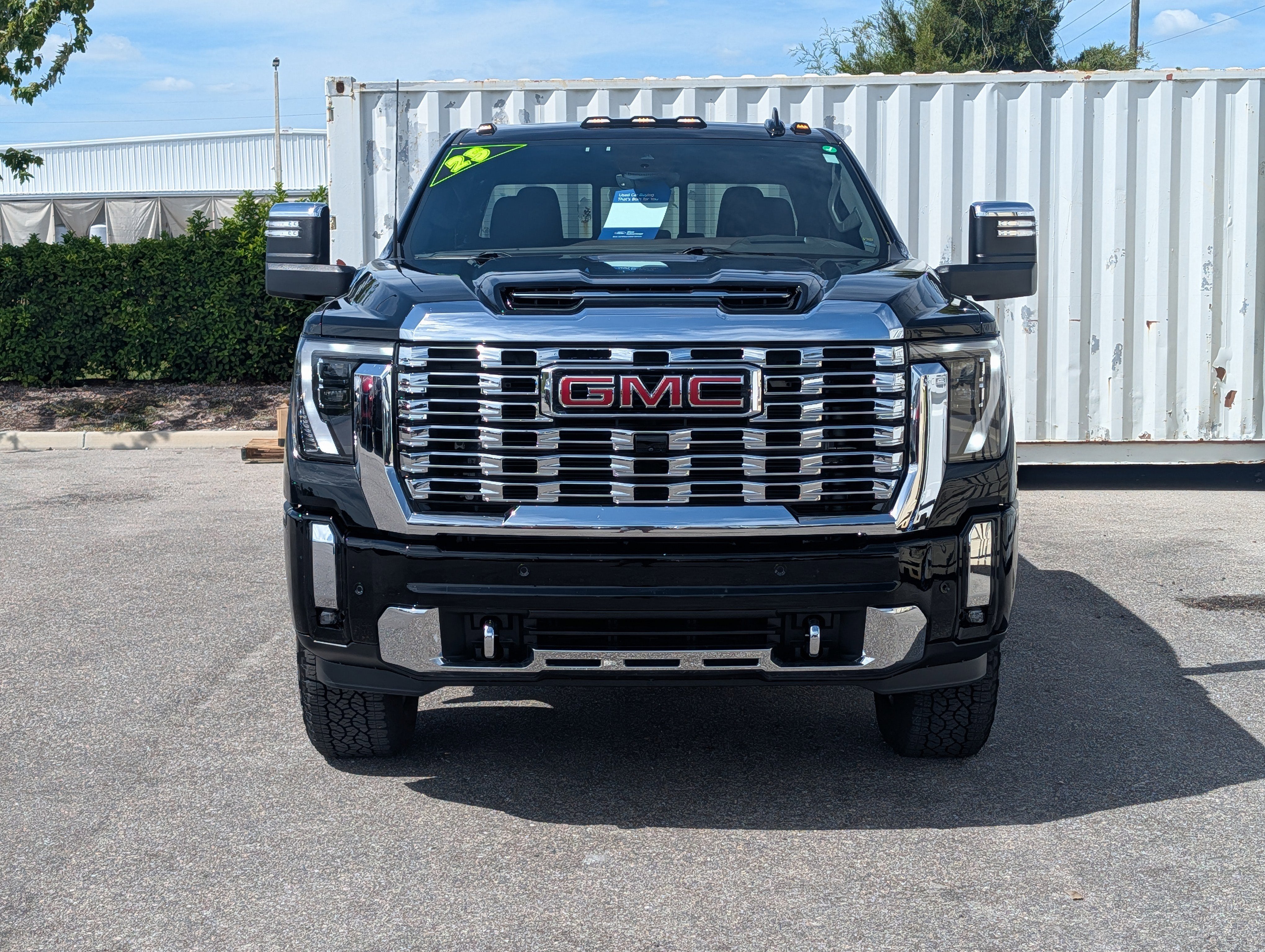 2025 GMC Sierra 2500HD Denali