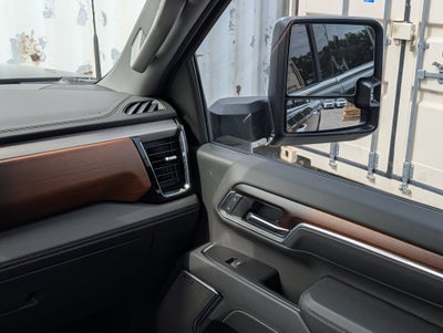 2025 GMC Sierra 3500HD Denali