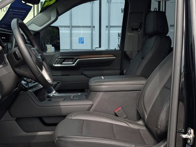 2025 GMC Sierra 3500HD Denali