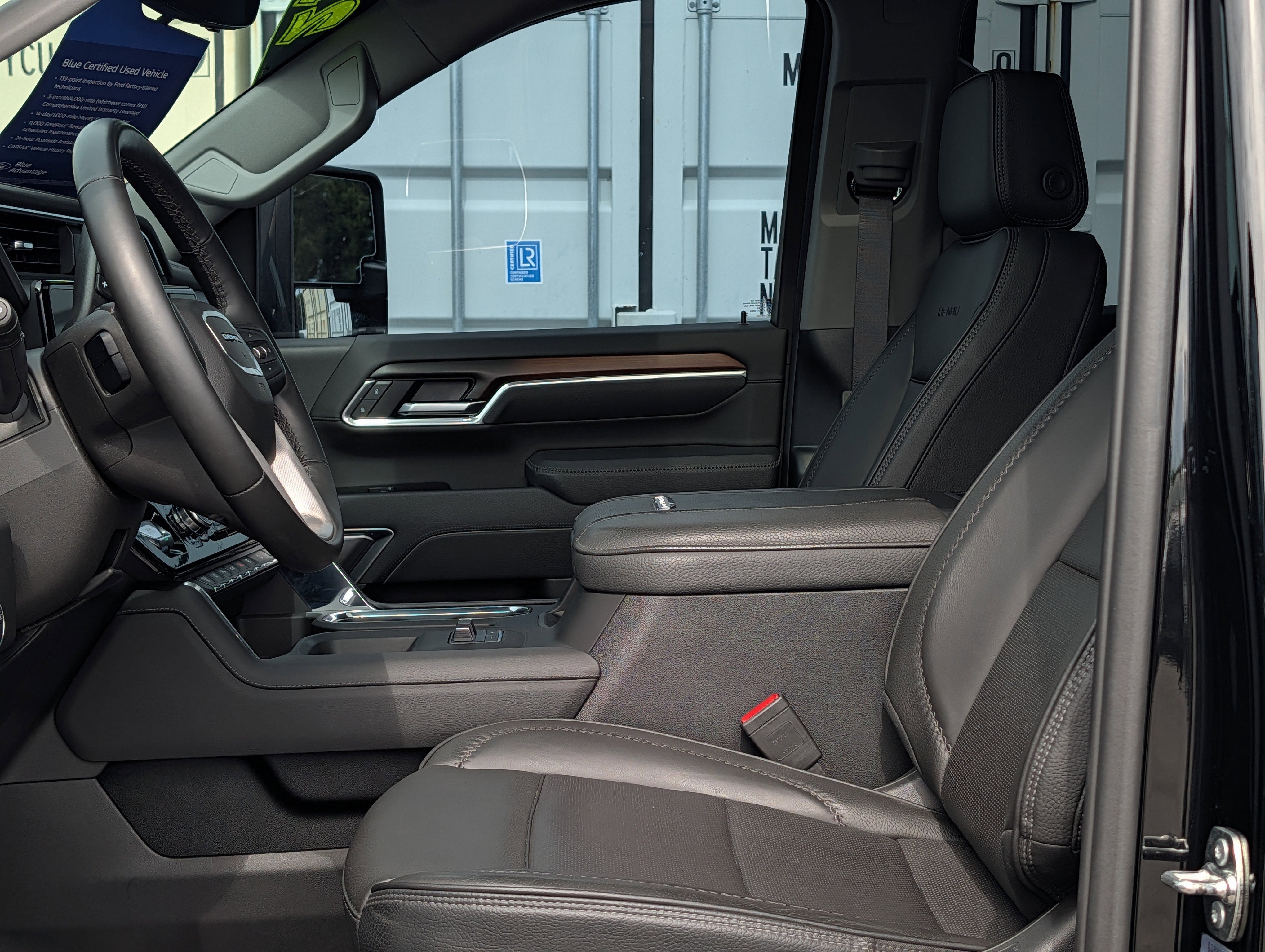 2025 GMC Sierra 3500HD Denali