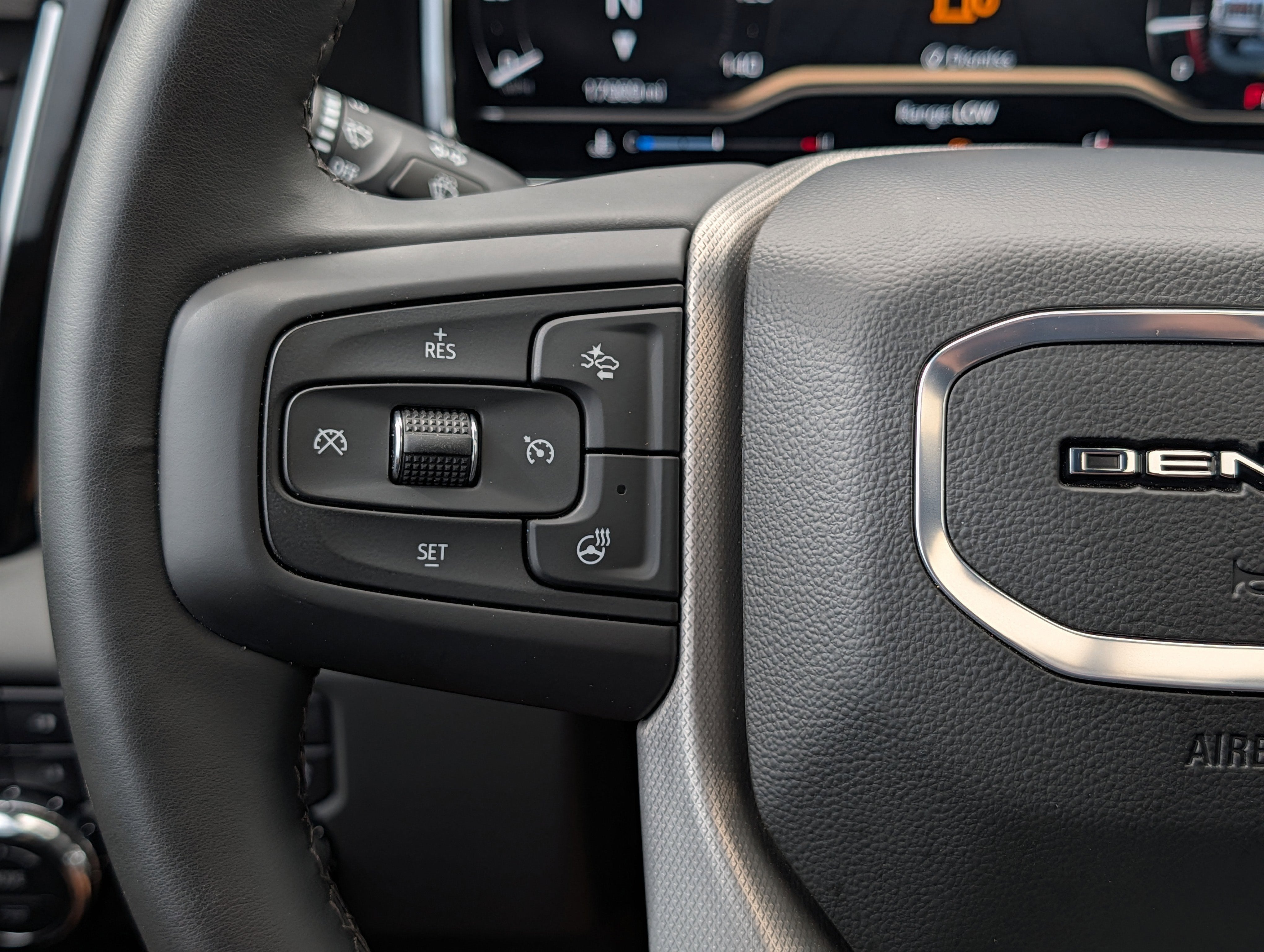 2025 GMC Sierra 3500HD Denali