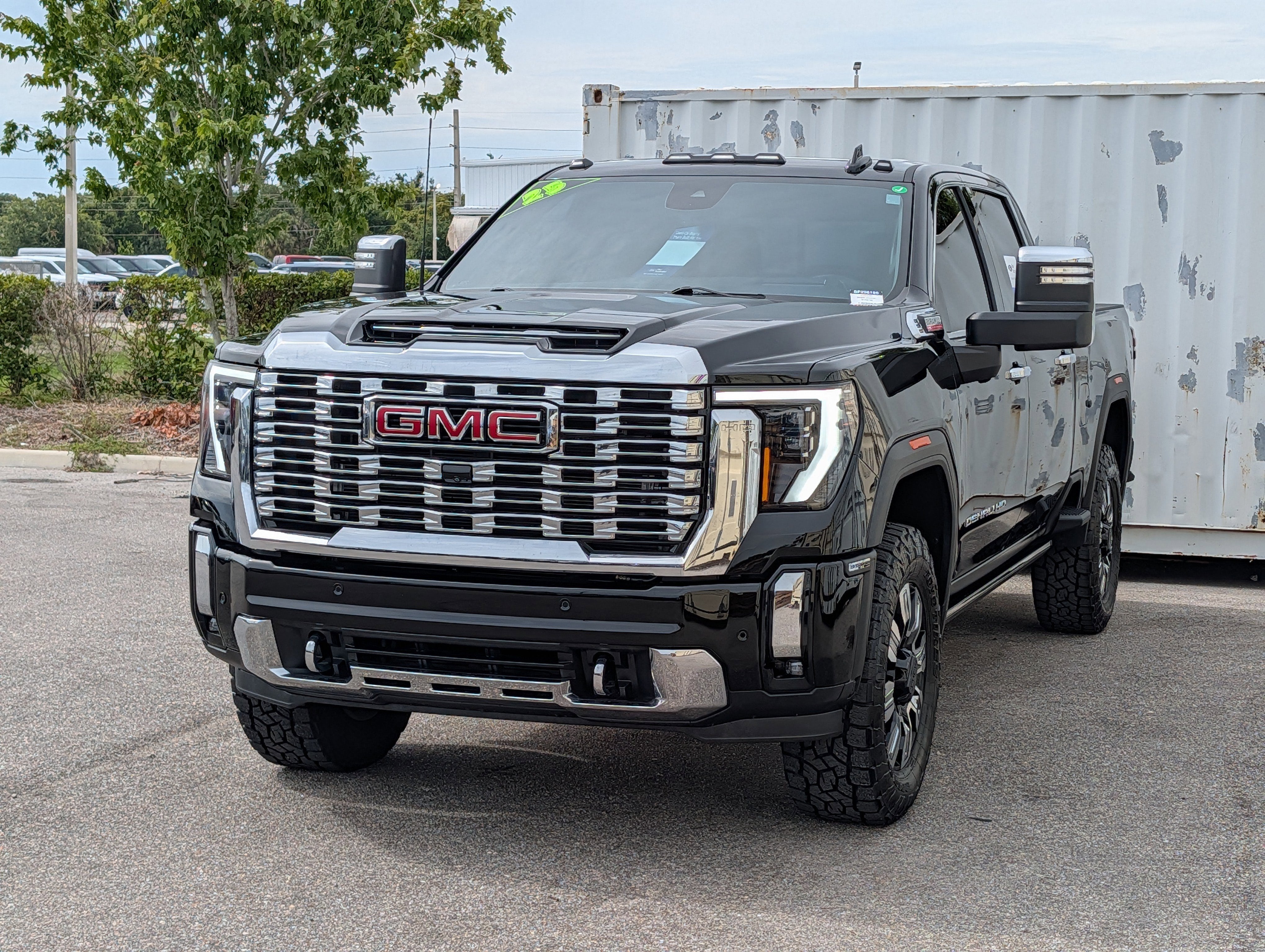 2025 GMC Sierra 3500HD Denali