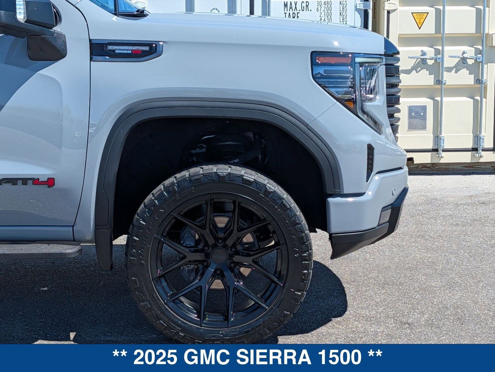 2025 GMC Sierra 1500 AT4