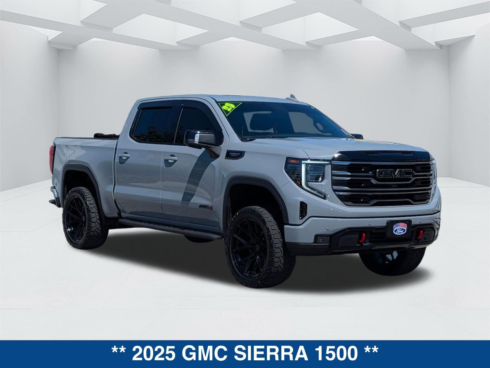 2025 GMC Sierra 1500 AT4