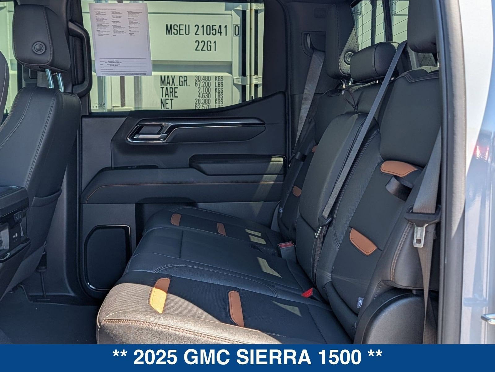 2025 GMC Sierra 1500 AT4