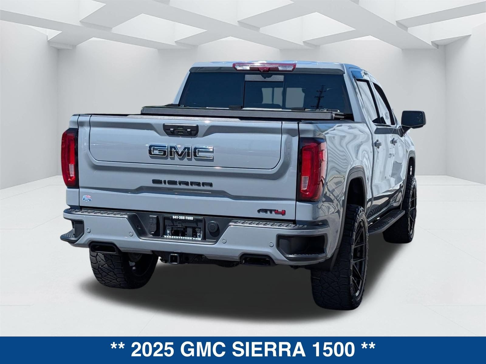 2025 GMC Sierra 1500 AT4