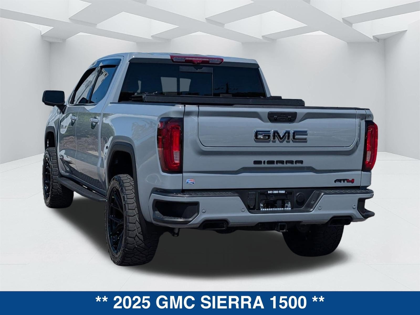 2025 GMC Sierra 1500 AT4