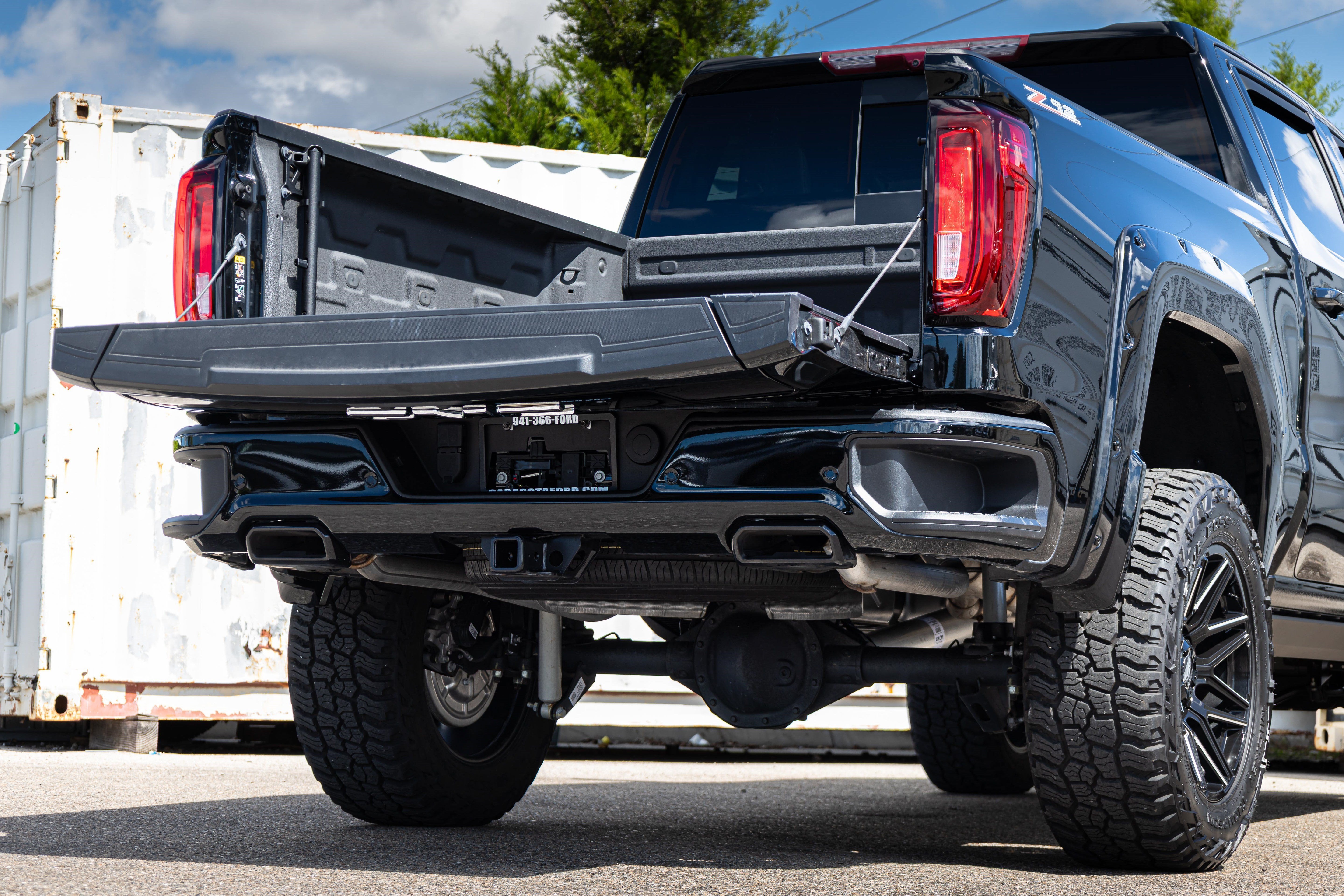2025 GMC Sierra 1500 AT4