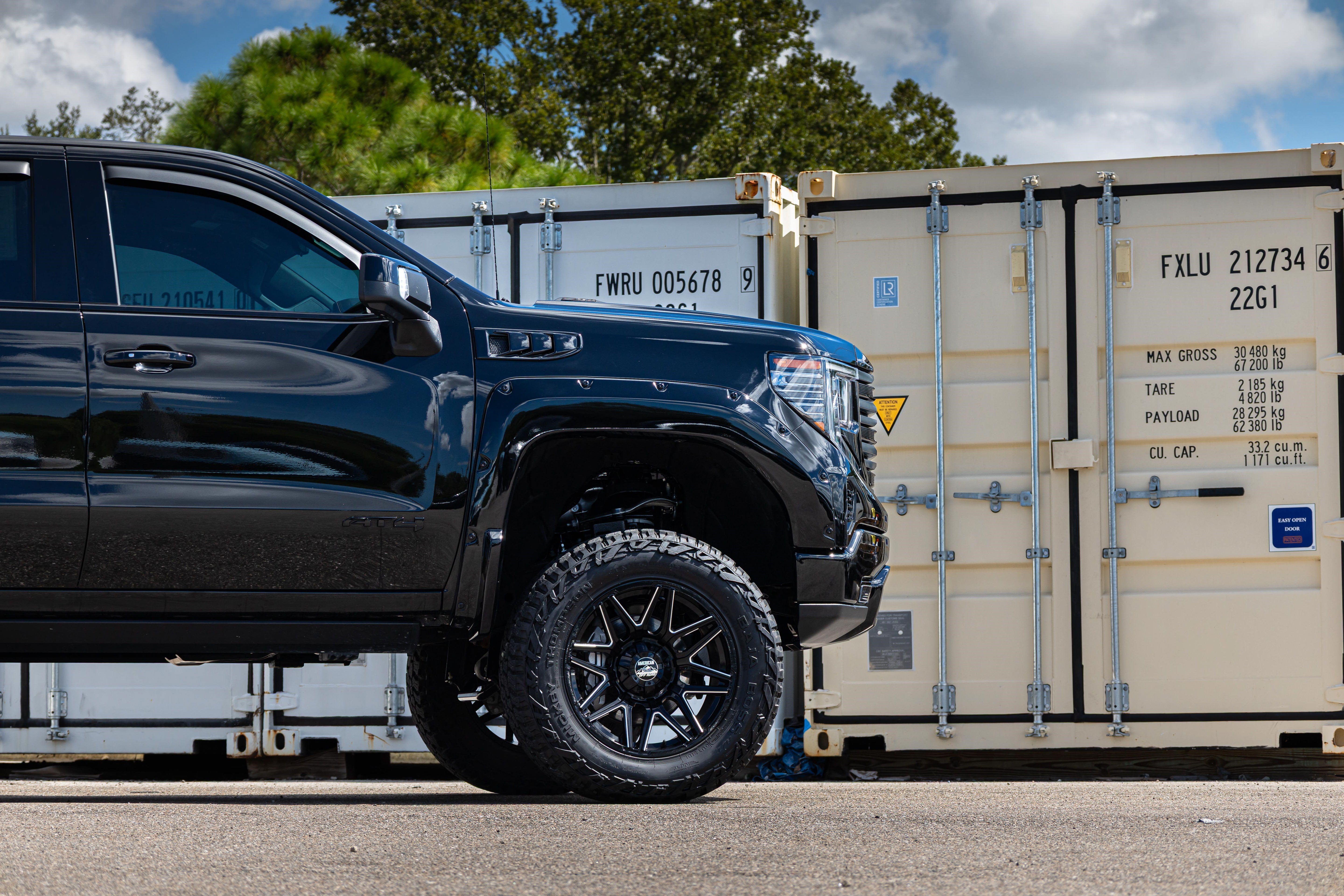 2025 GMC Sierra 1500 AT4