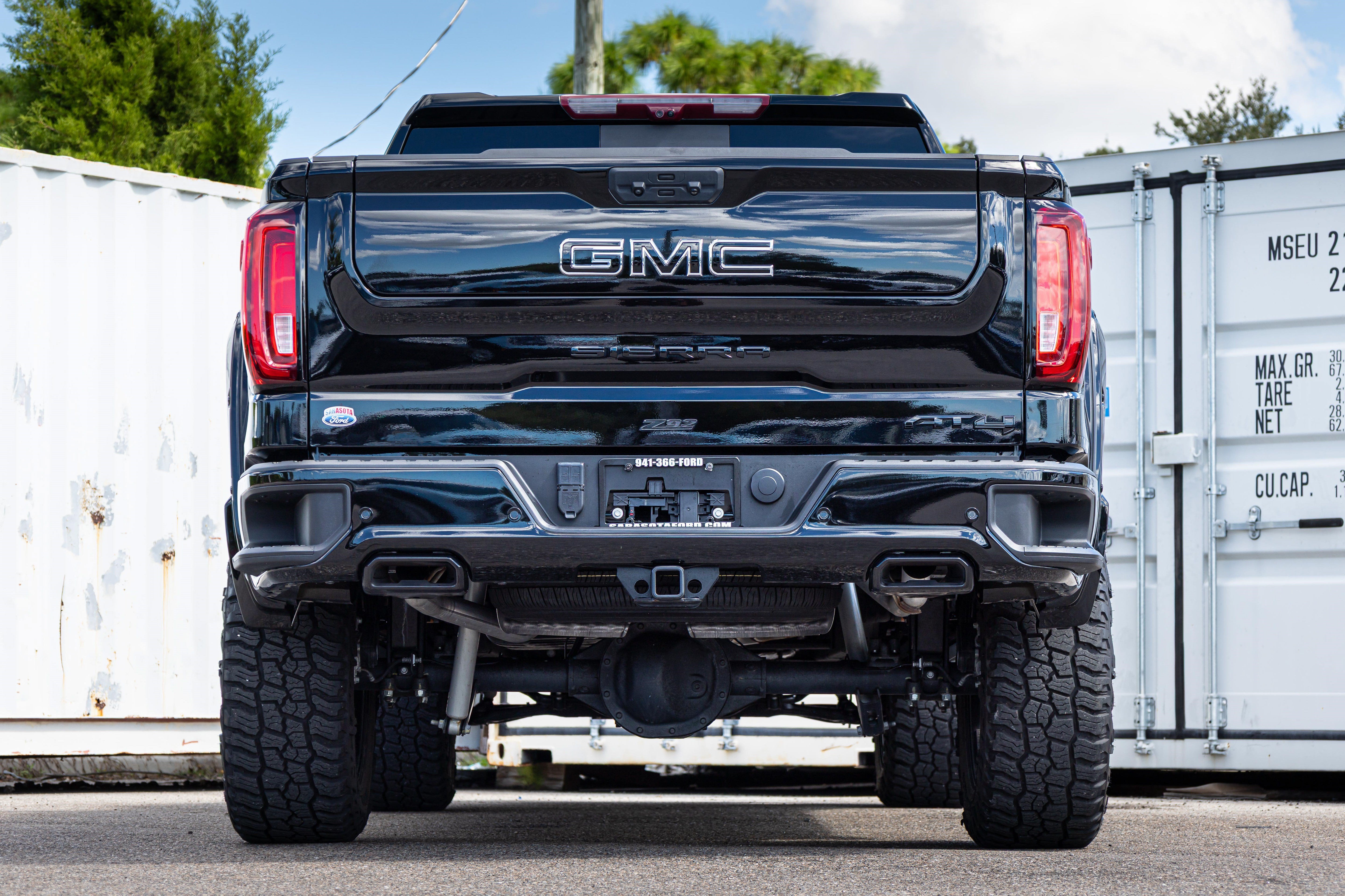 2025 GMC Sierra 1500 AT4
