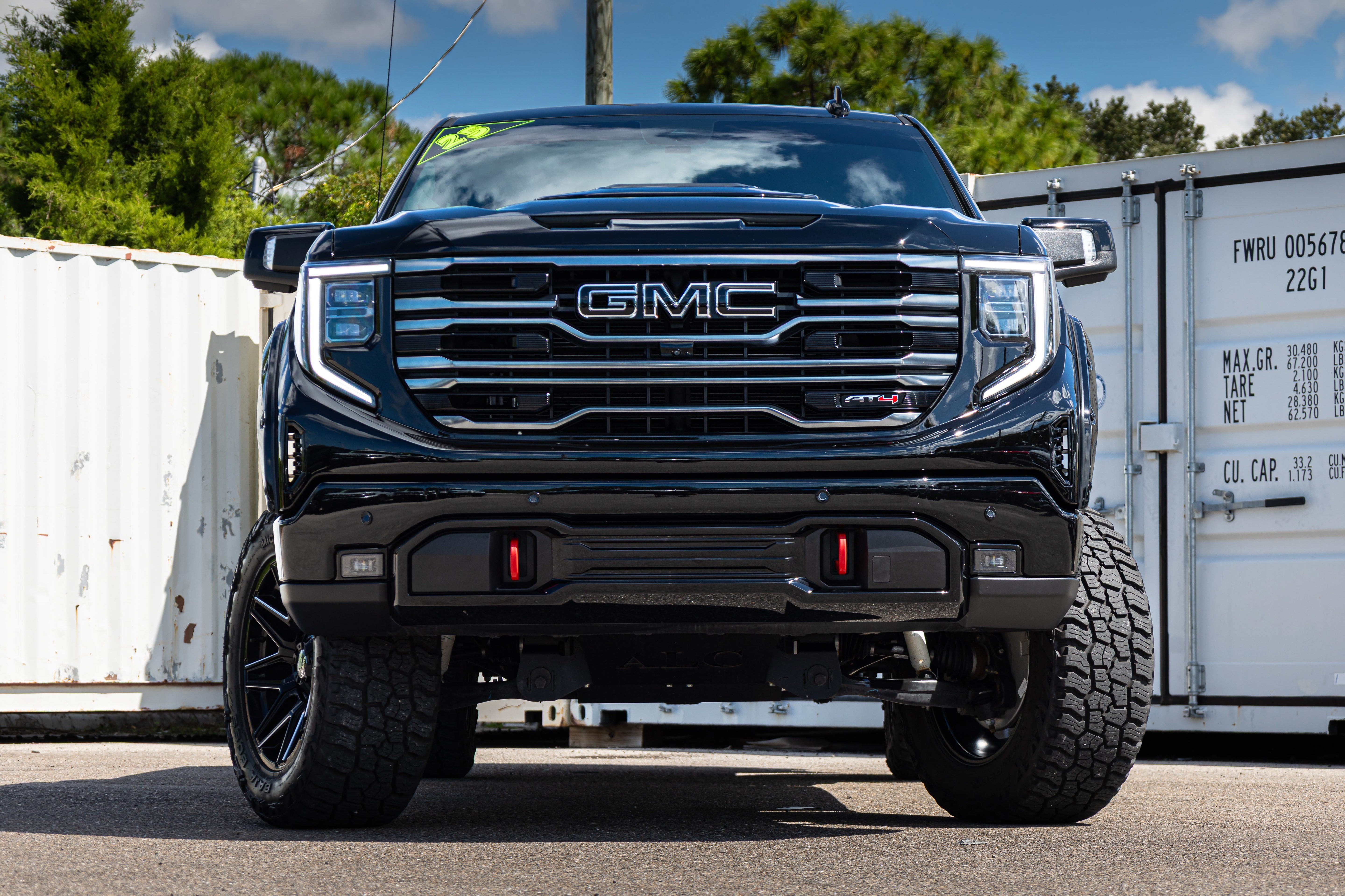 2025 GMC Sierra 1500 AT4