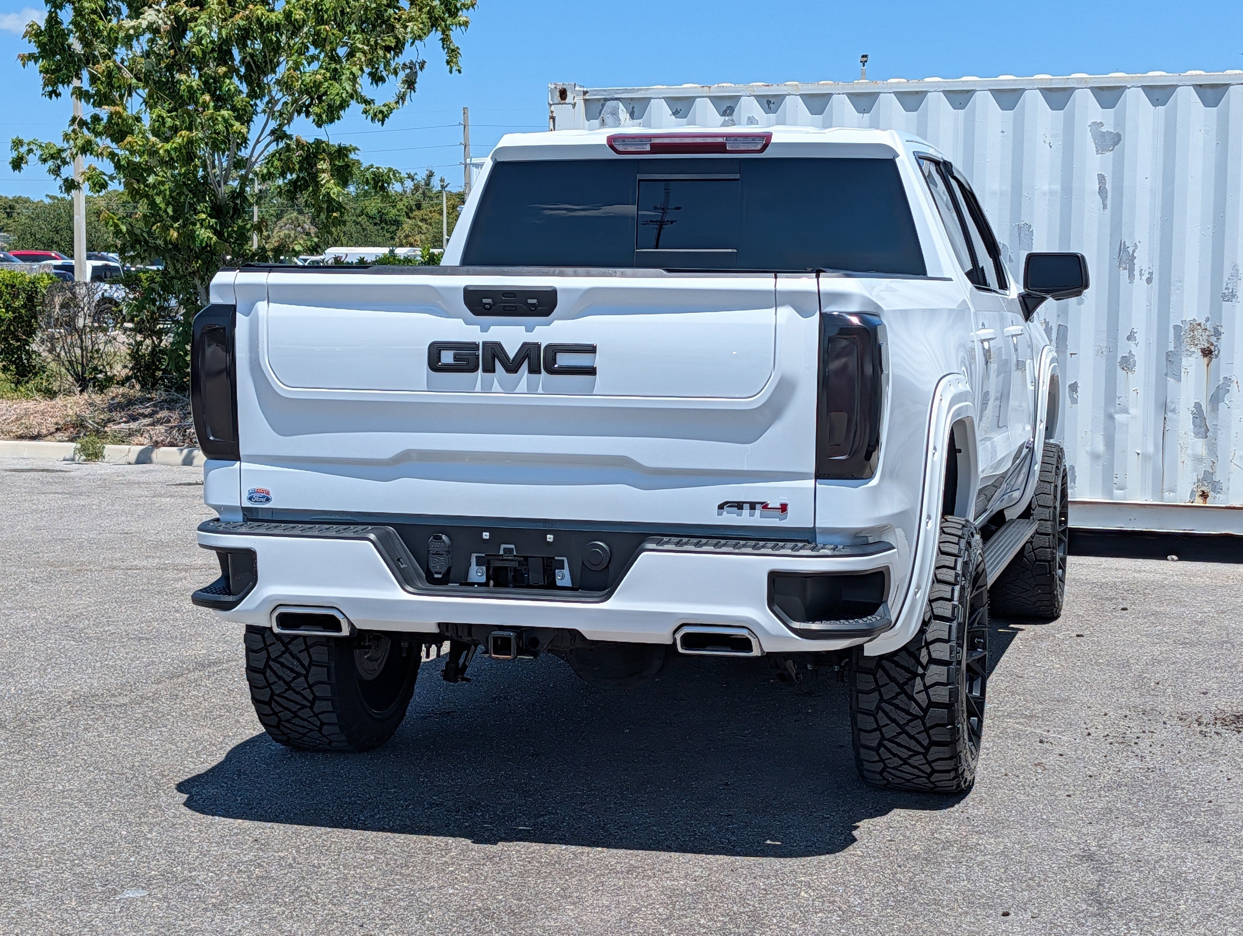 2022 GMC Sierra 1500 AT4