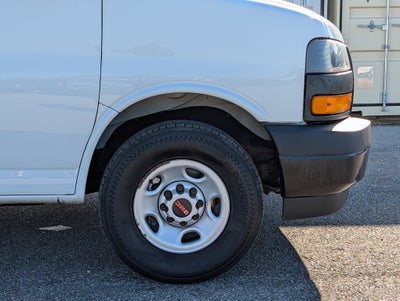 2022 GMC Savana G2500 Work Van