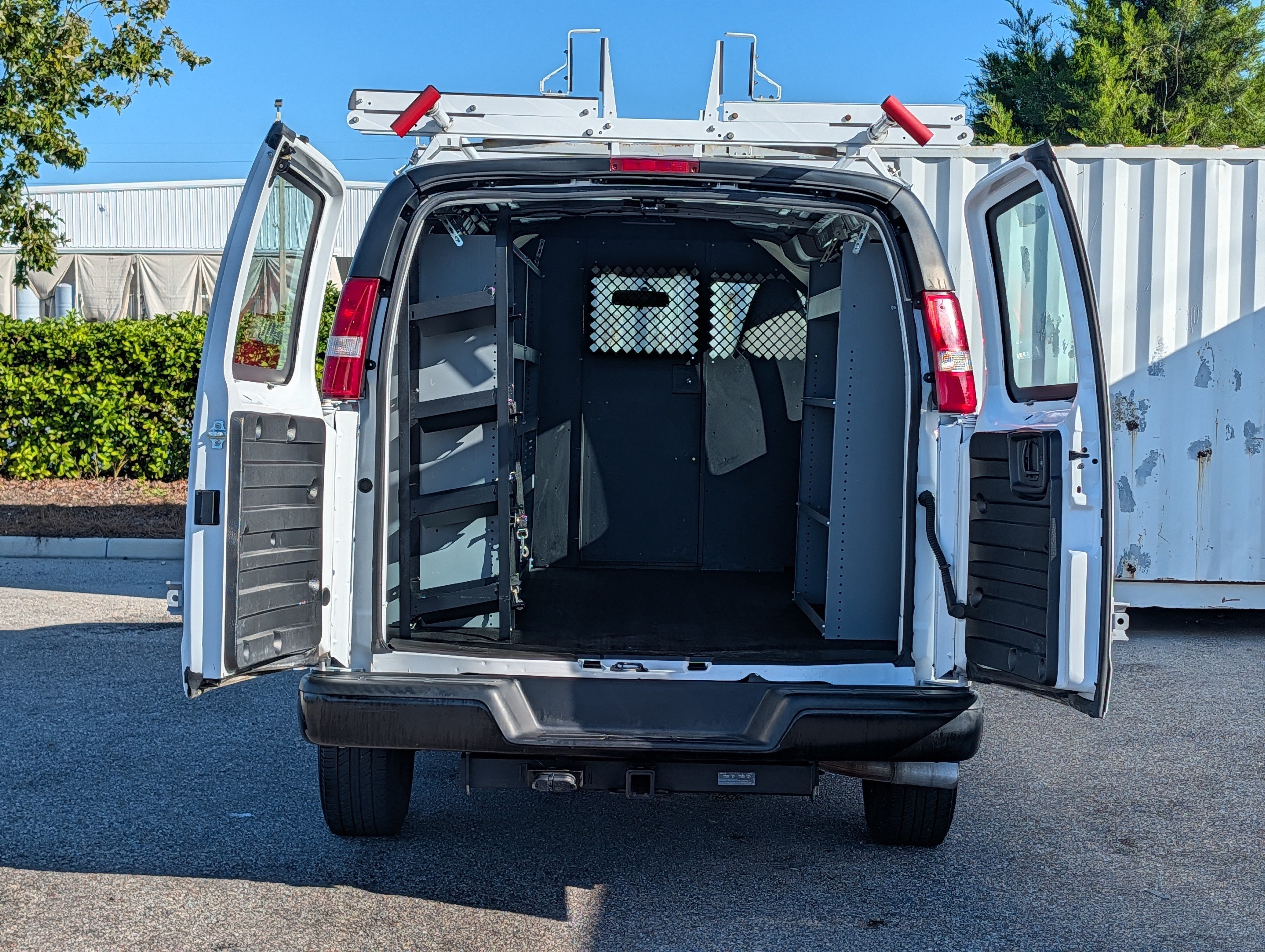 2022 GMC Savana G2500 Work Van