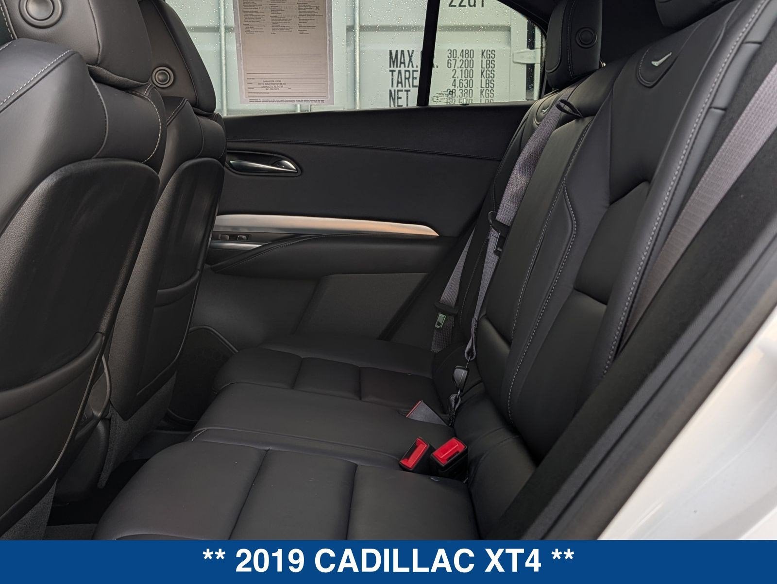 2019 Cadillac XT4 Premium Luxury