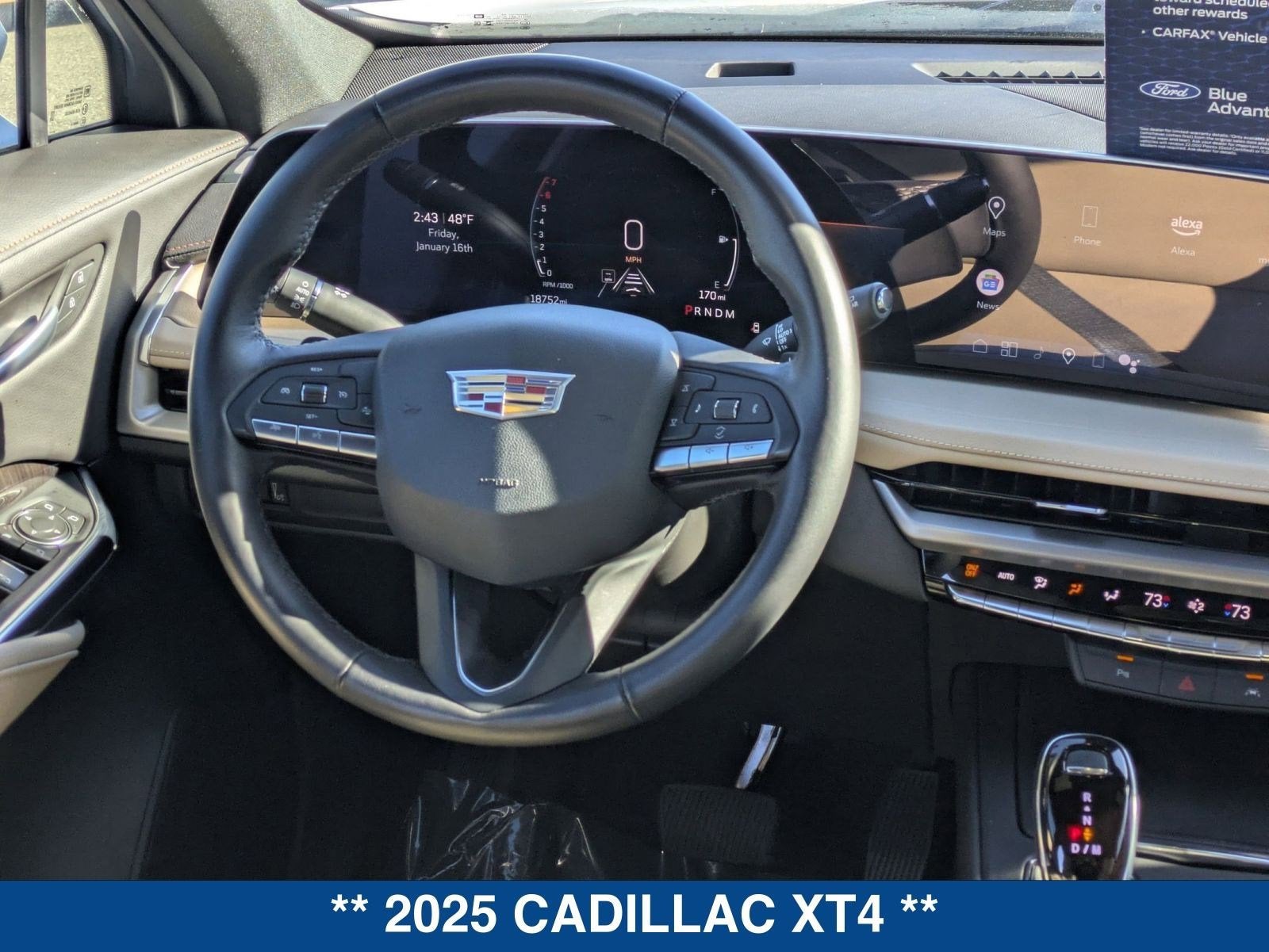 2025 Cadillac XT4 Premium Luxury