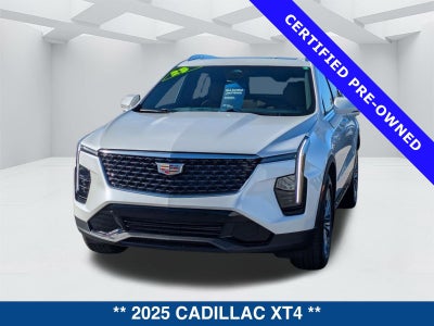 2025 Cadillac XT4 Premium Luxury