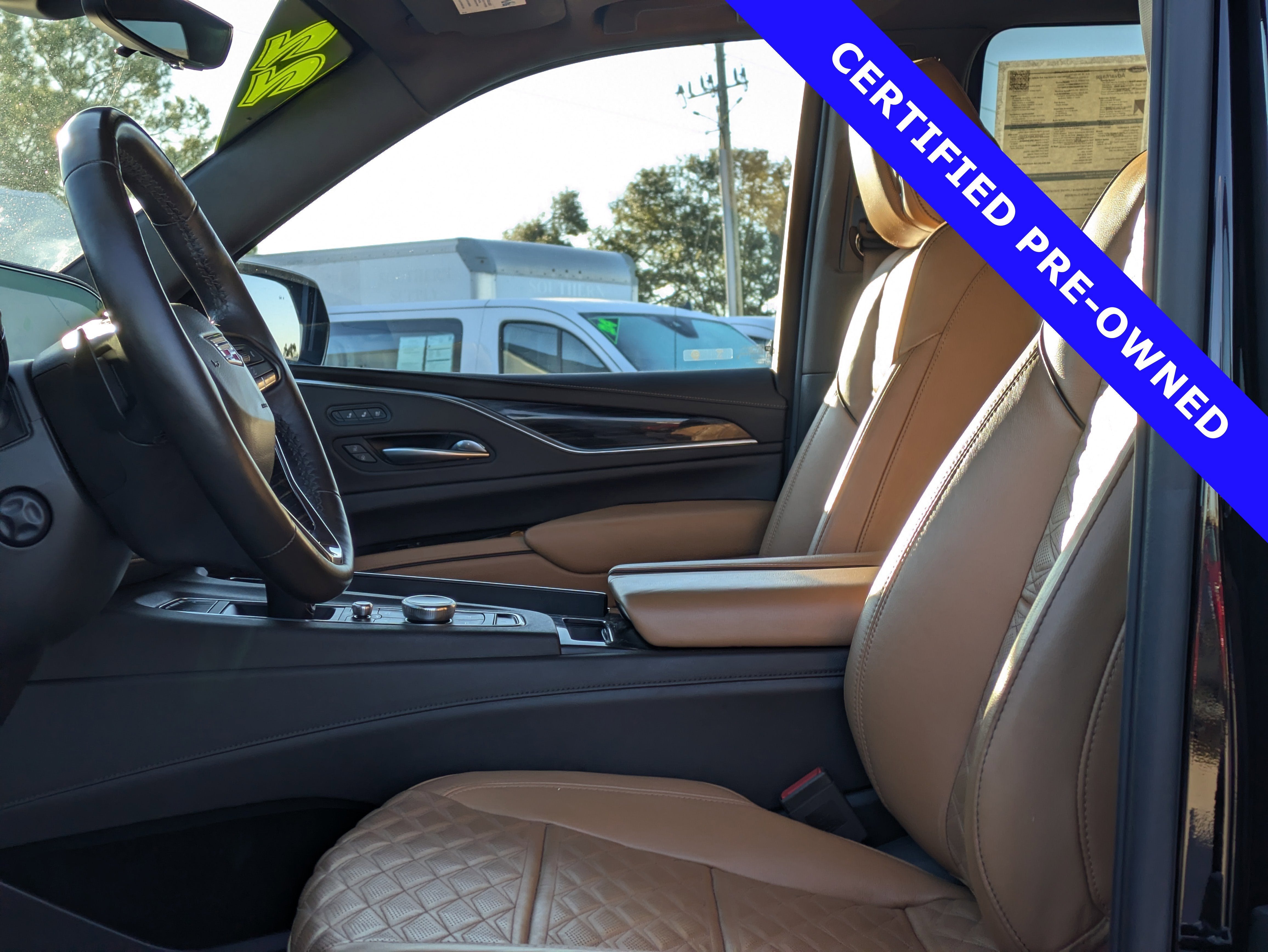 2022 Cadillac Escalade Premium Luxury