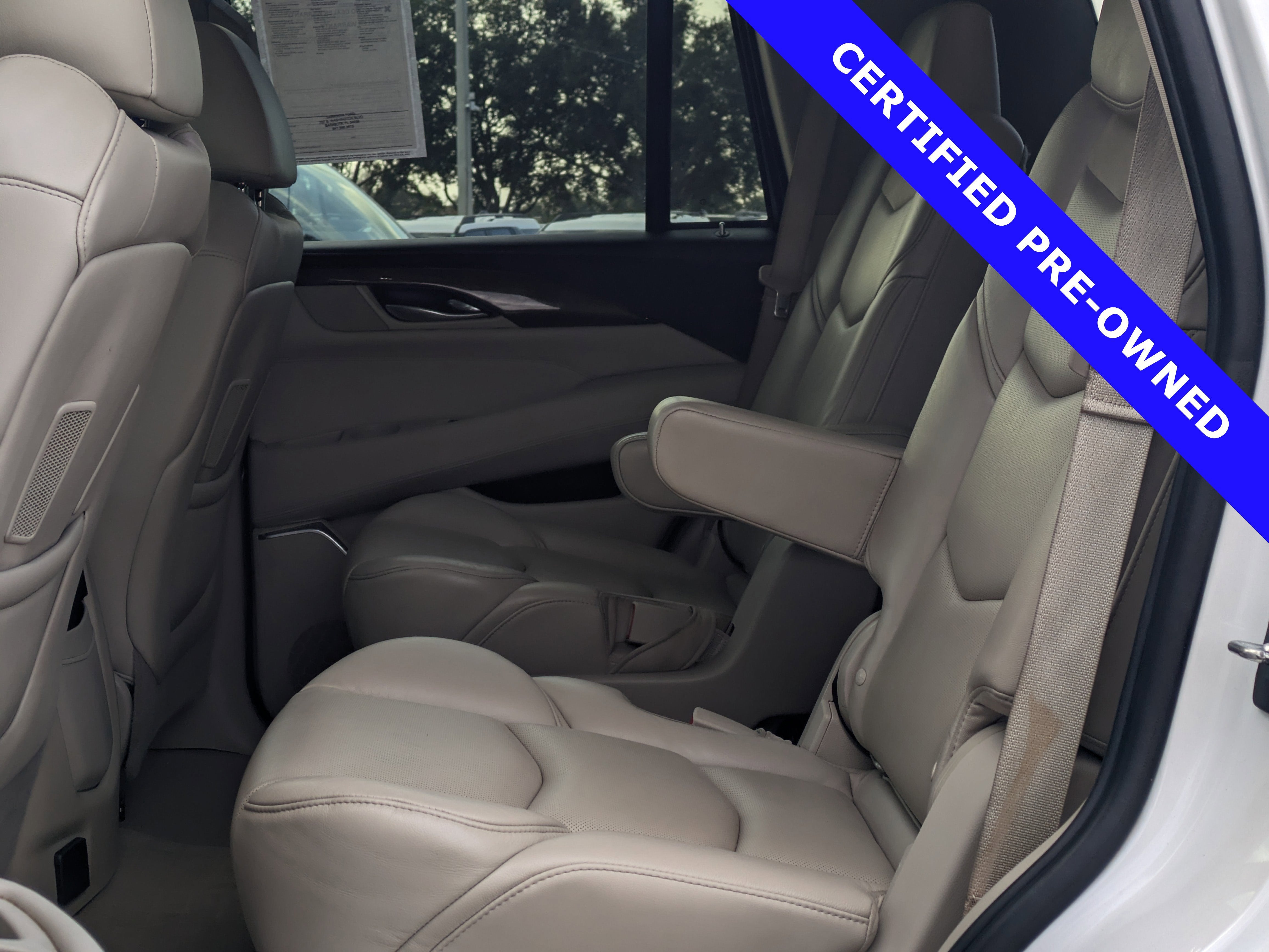 2020 Cadillac Escalade Premium Luxury