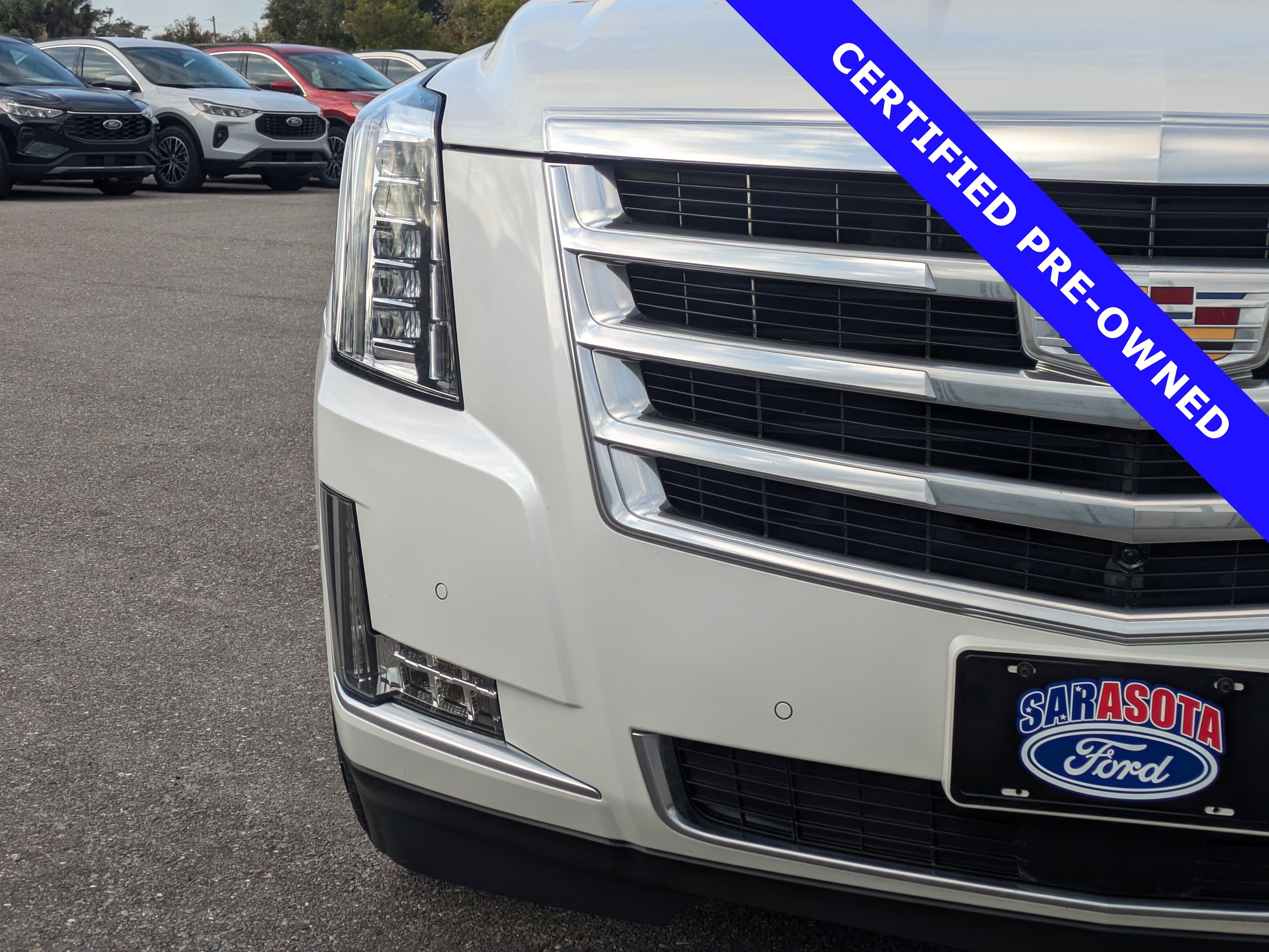 2020 Cadillac Escalade Premium Luxury