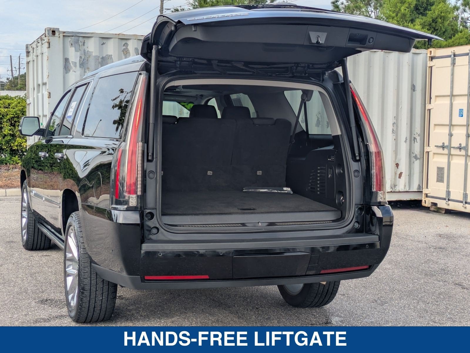 2020 Cadillac Escalade ESV Premium Luxury