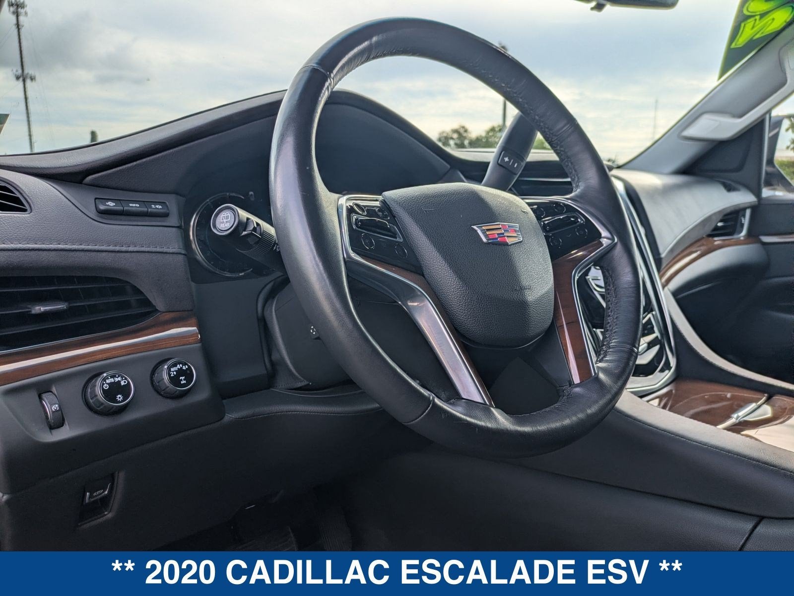 2020 Cadillac Escalade ESV Premium Luxury