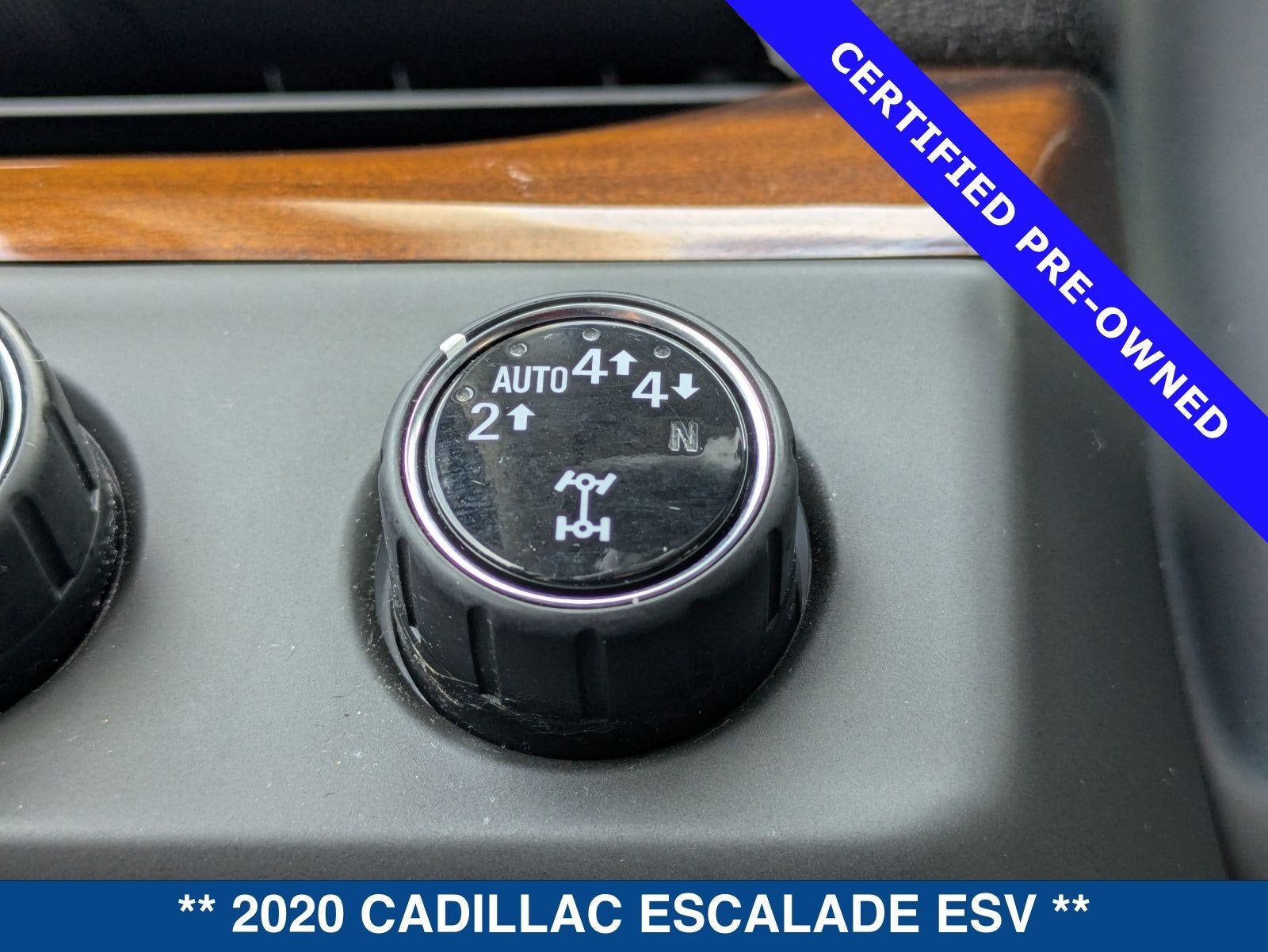 2020 Cadillac Escalade ESV Premium Luxury
