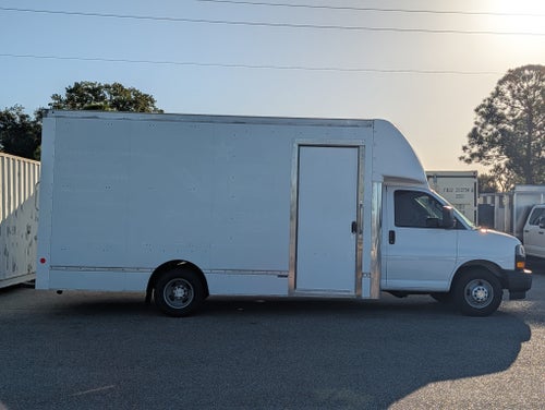2021 Chevrolet Express Cutaway Work Van DRW