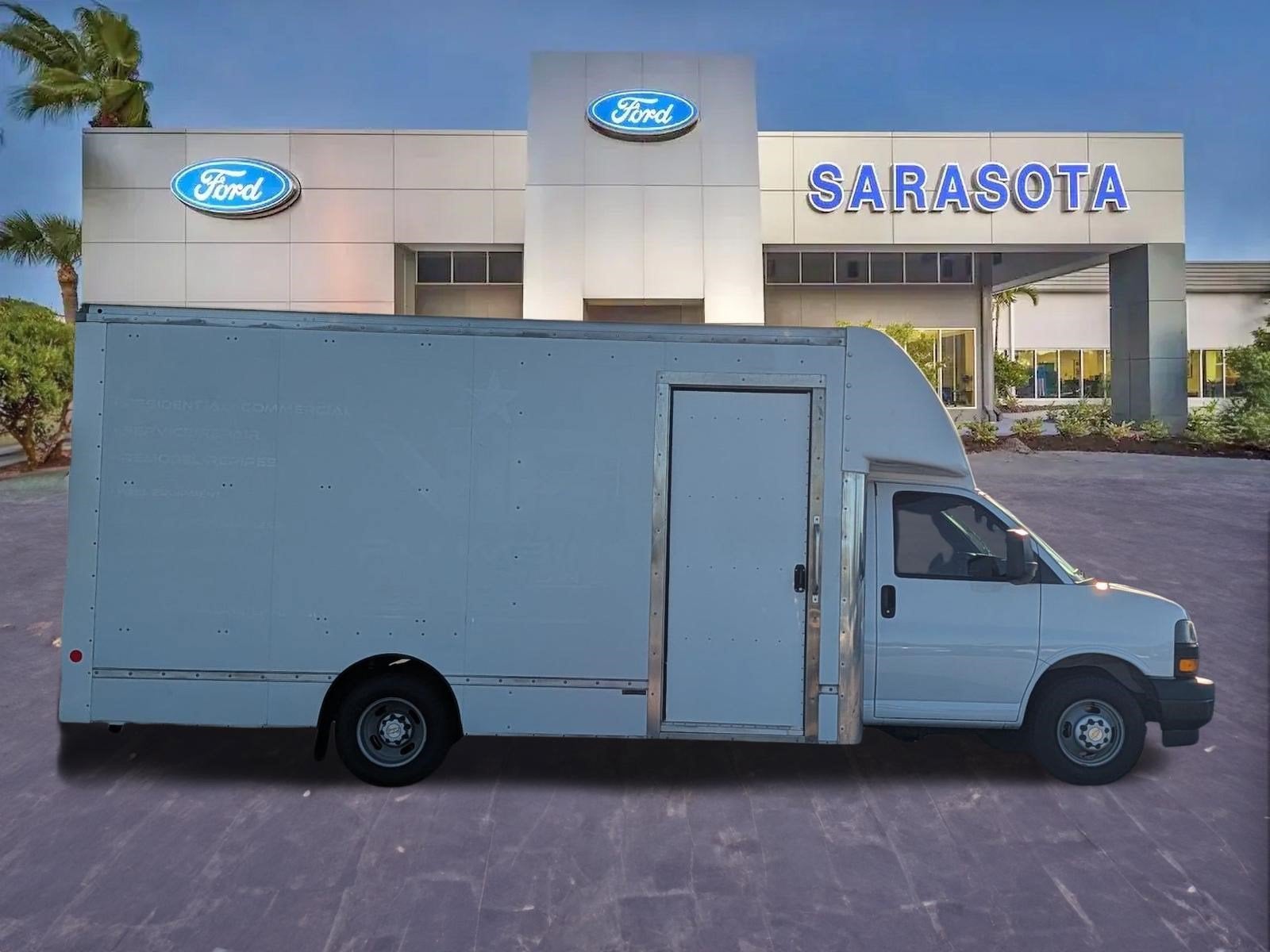 2021 Chevrolet Express Cutaway Work Van DRW