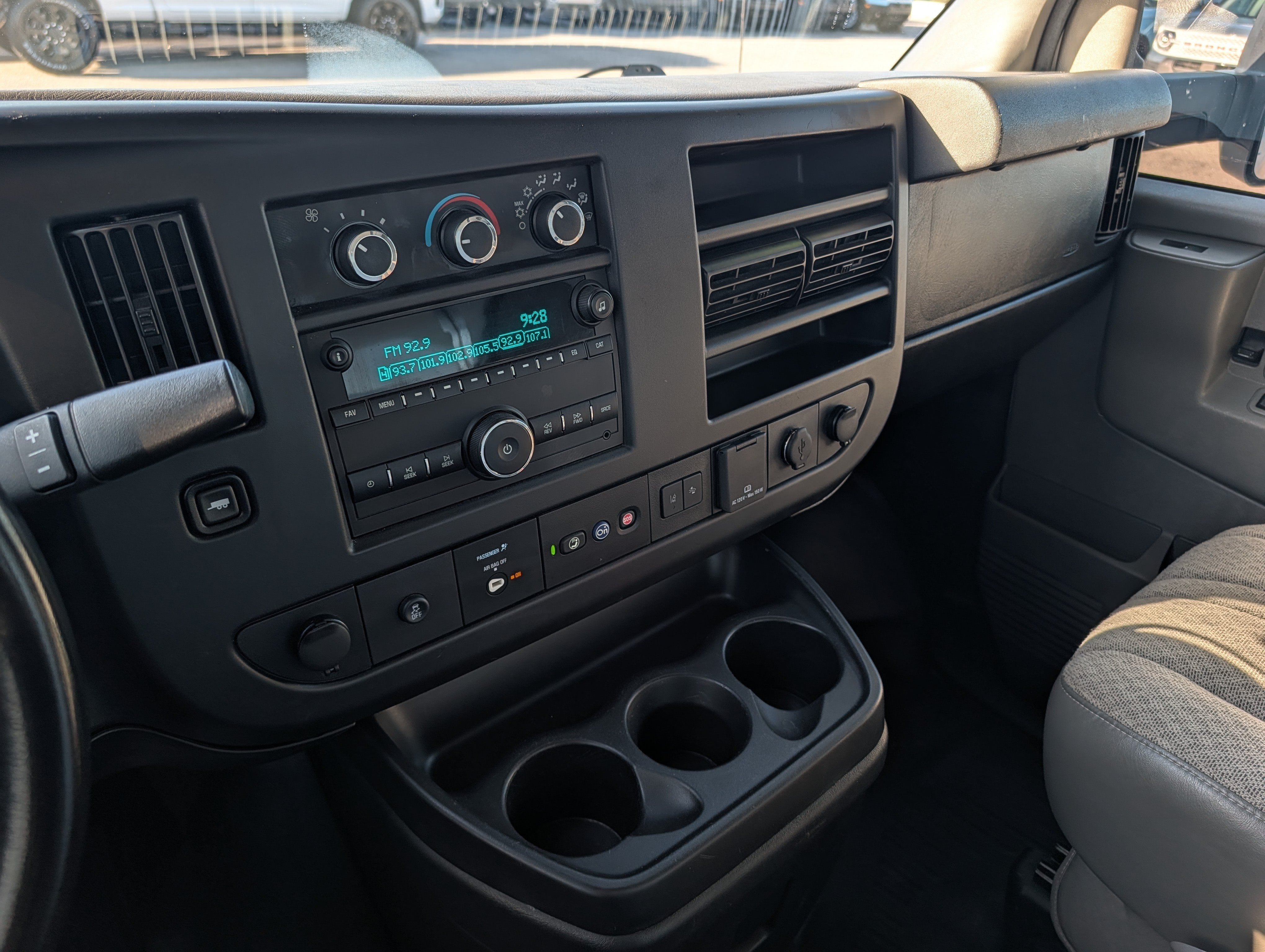 2021 Chevrolet Express Cutaway Work Van DRW