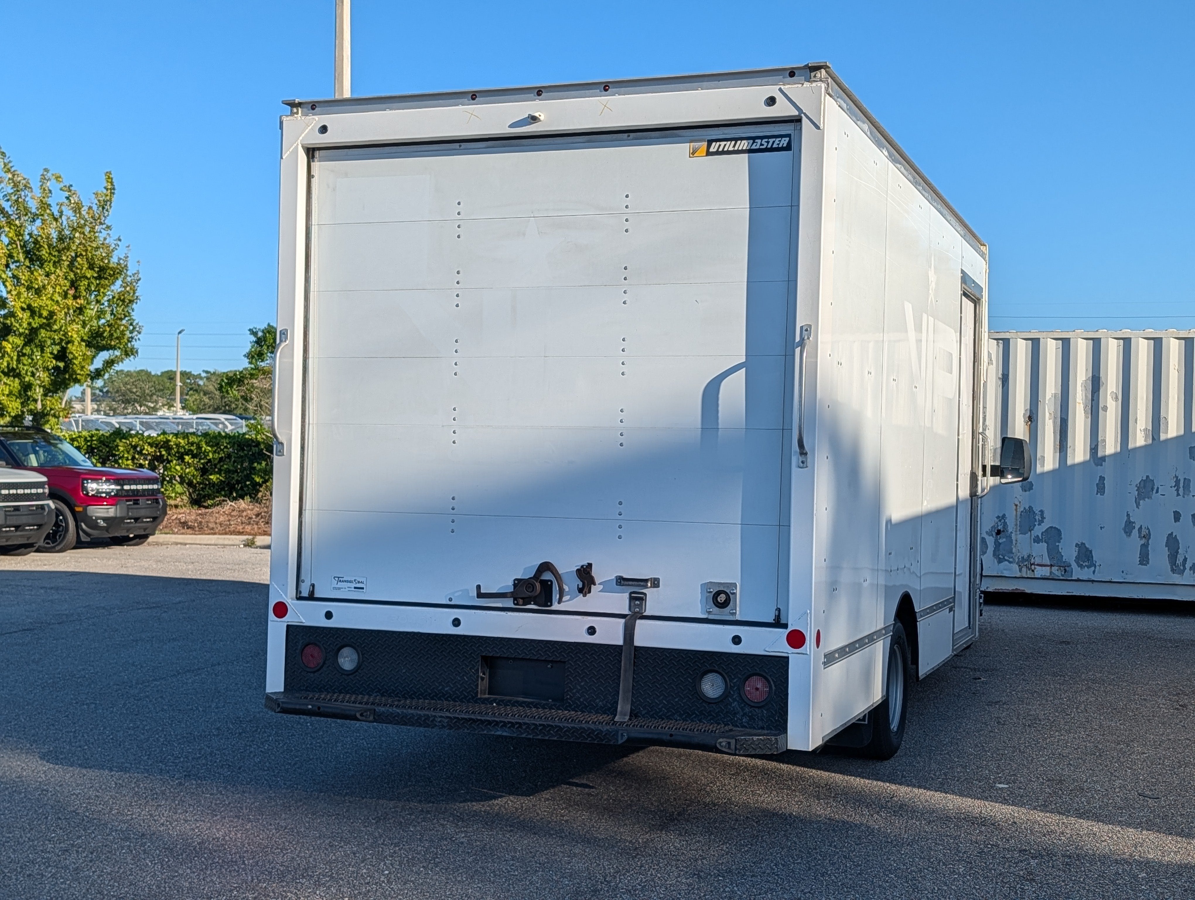 2021 Chevrolet Express Cutaway Work Van DRW