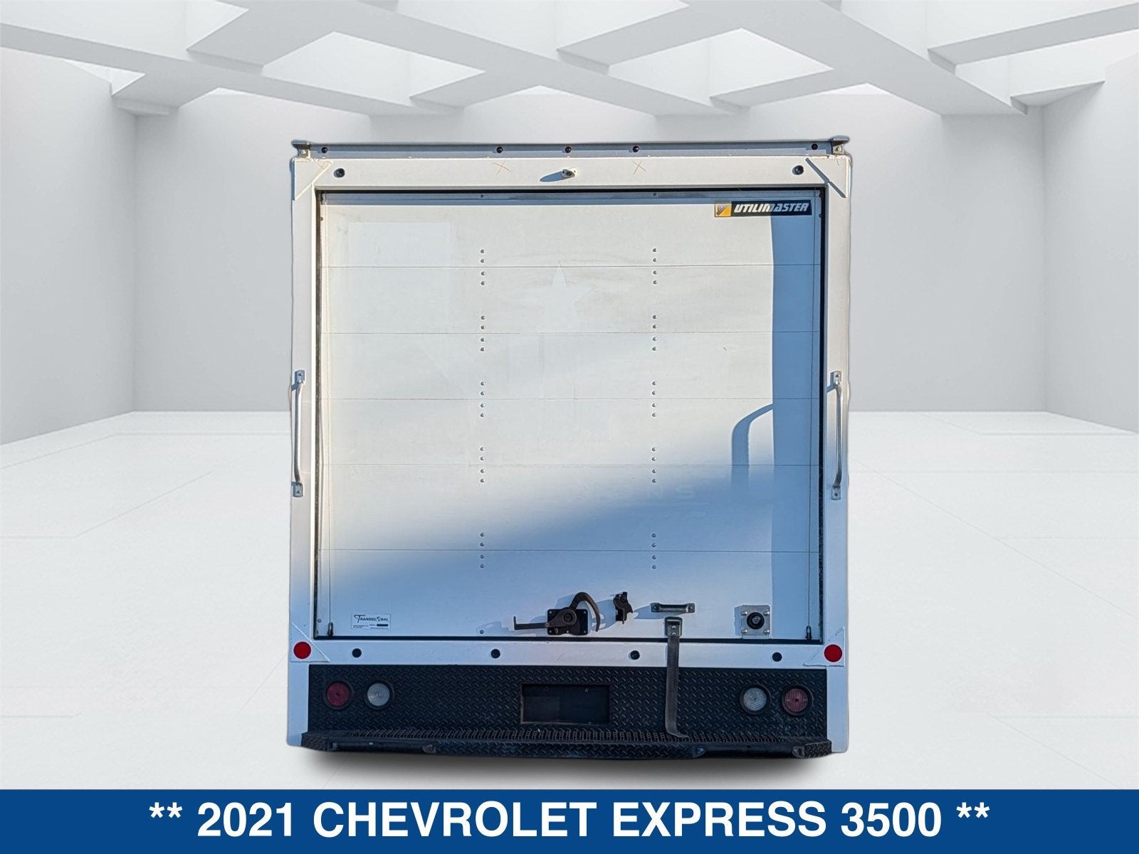 2021 Chevrolet Express Cutaway Work Van DRW