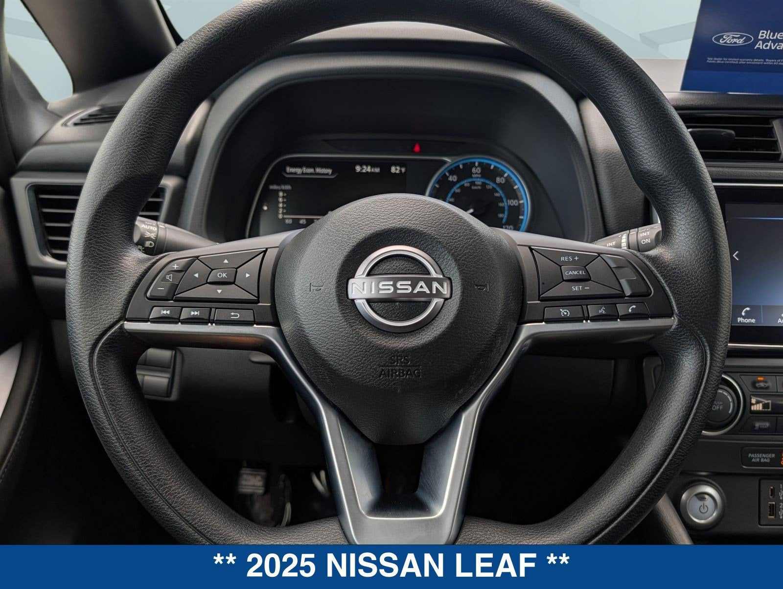 2025 Nissan LEAF S