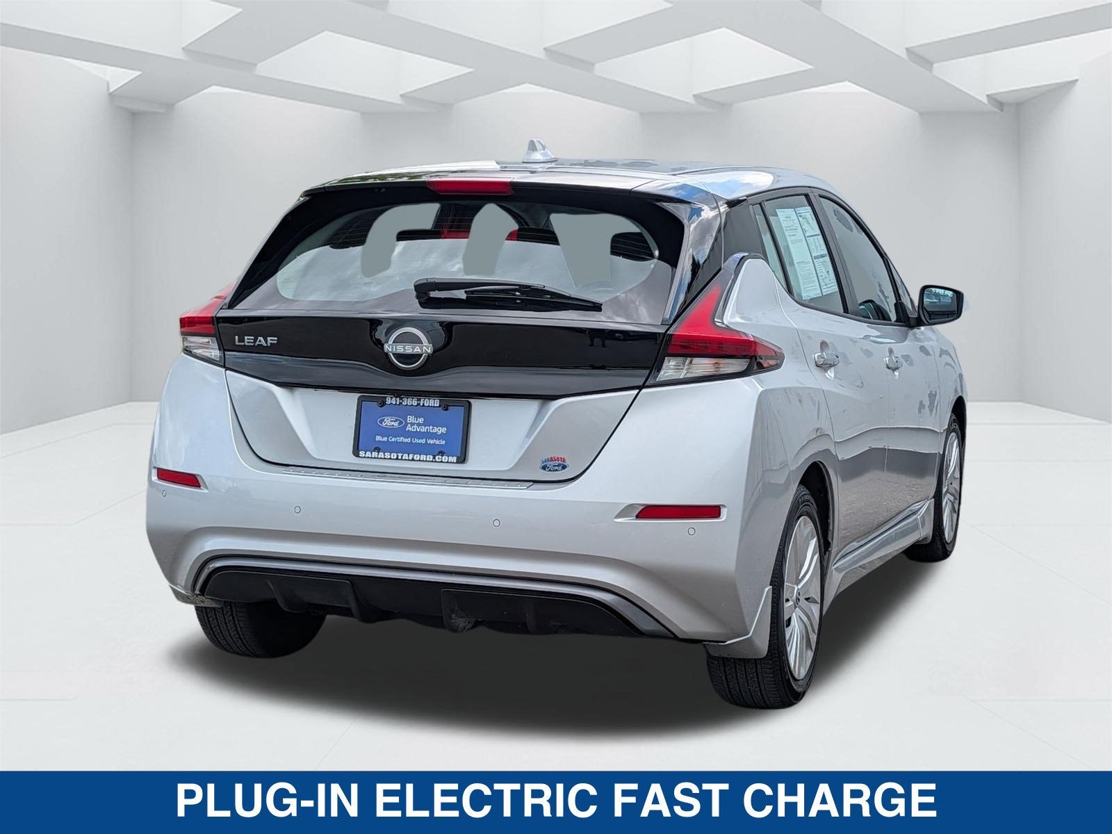 2025 Nissan LEAF S