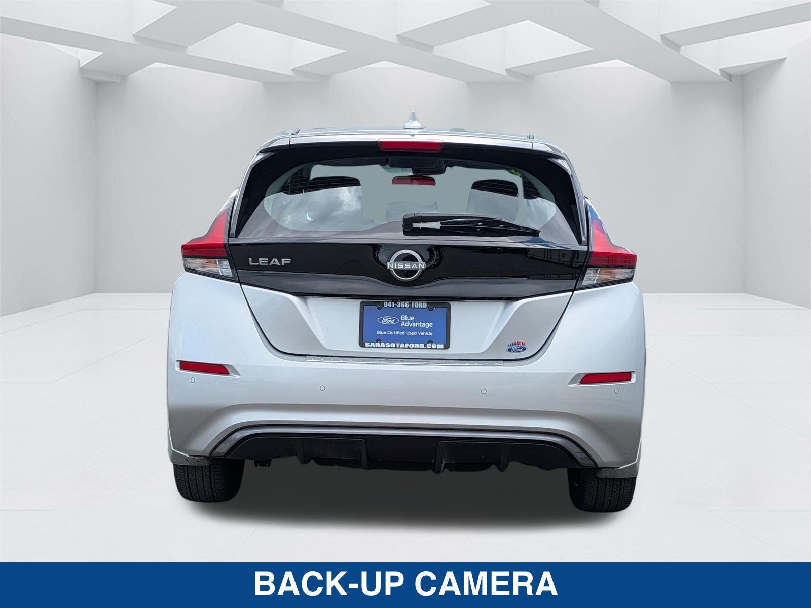 2025 Nissan LEAF S