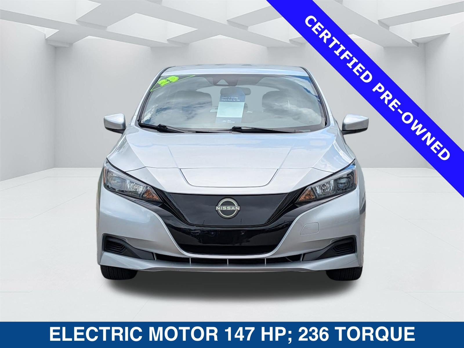 2025 Nissan LEAF S