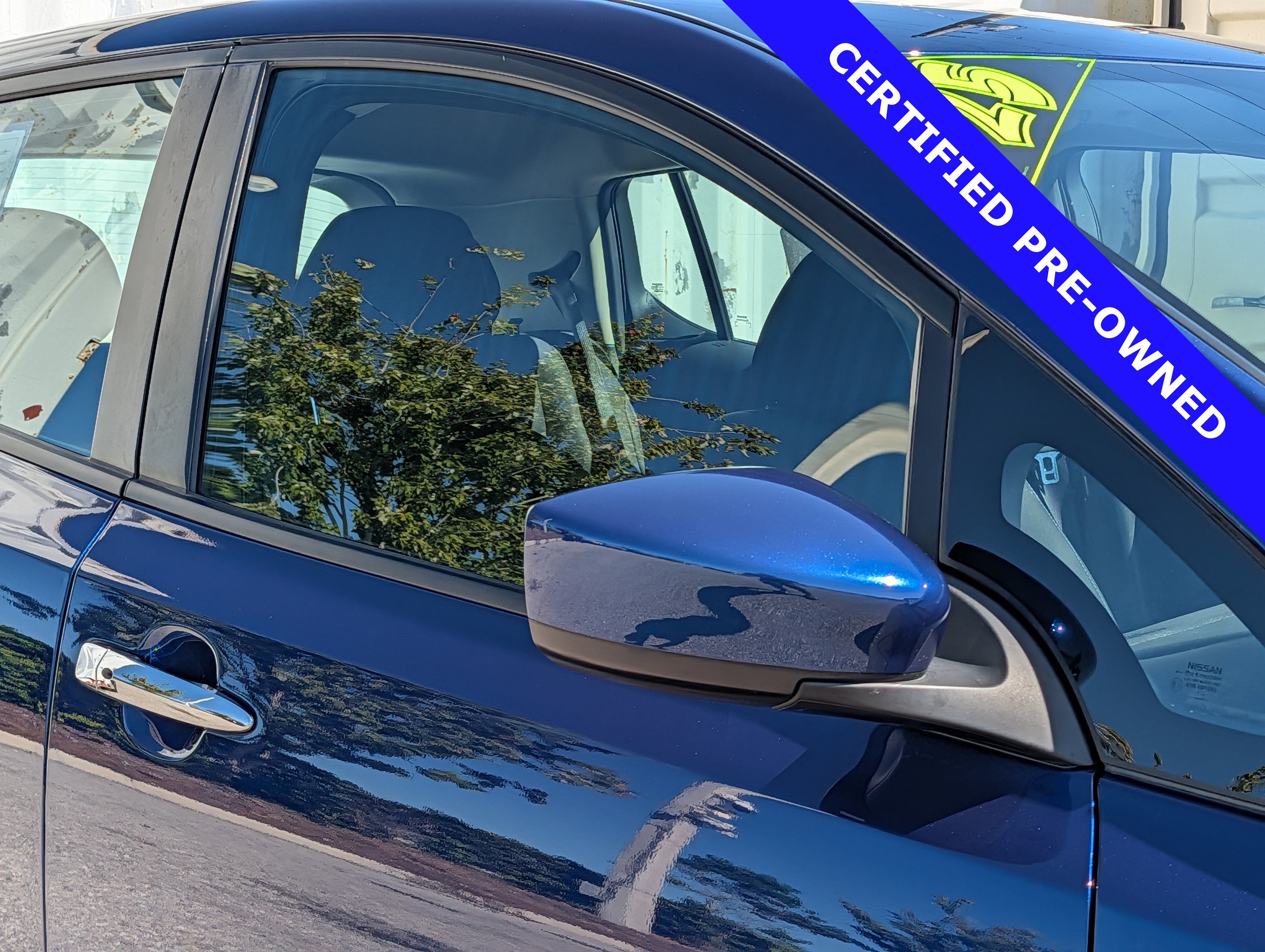 2025 Nissan LEAF S