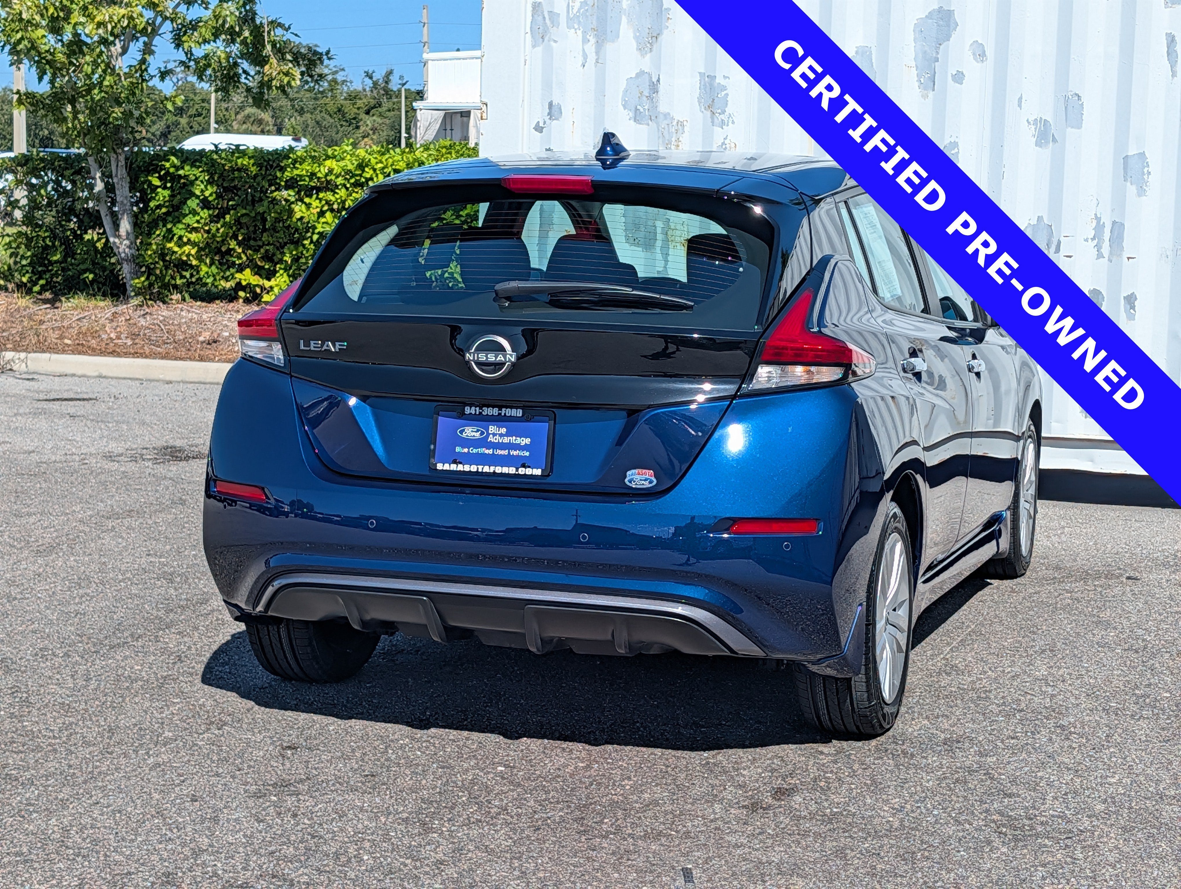 2025 Nissan LEAF S