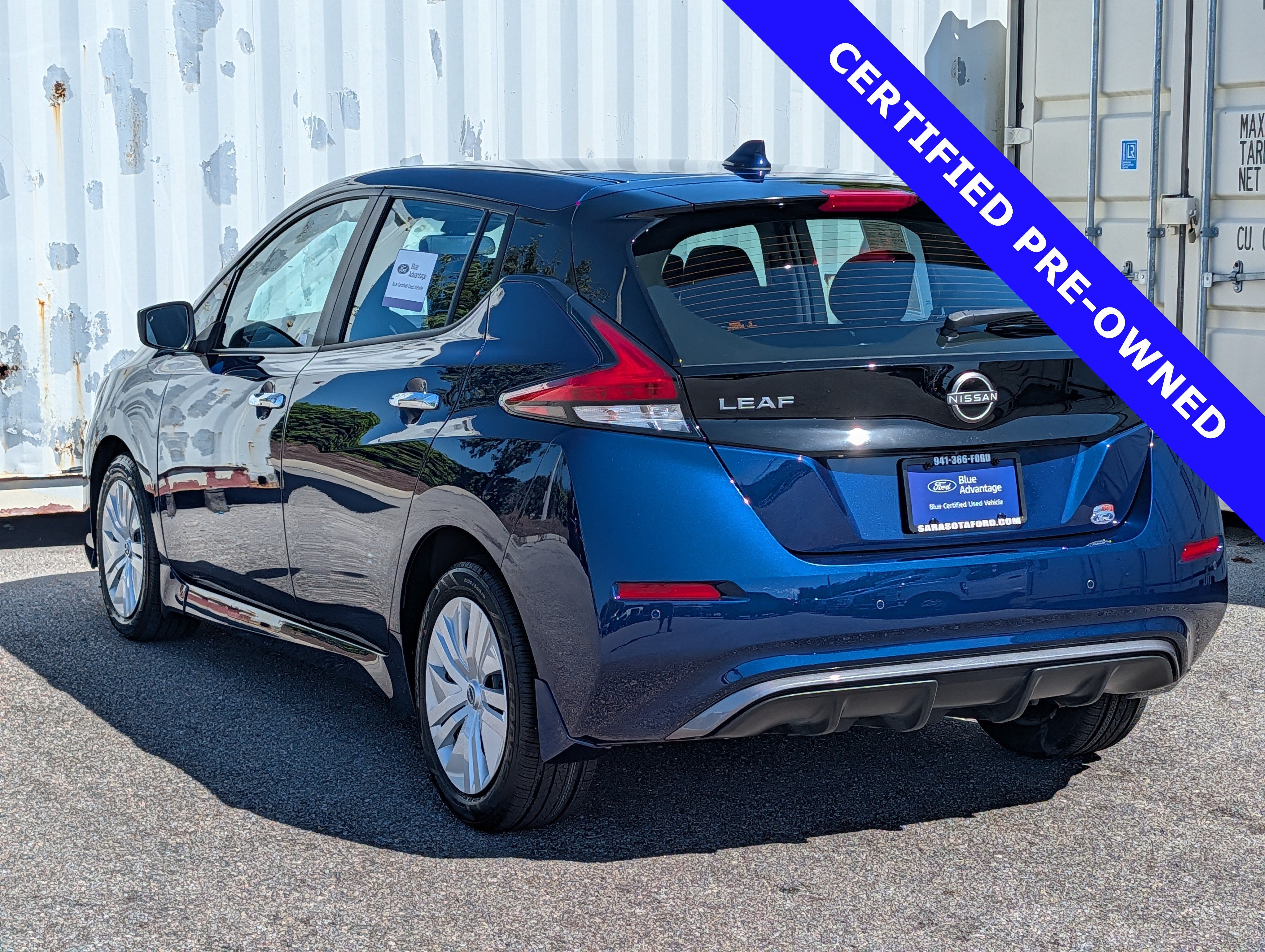 2025 Nissan LEAF S